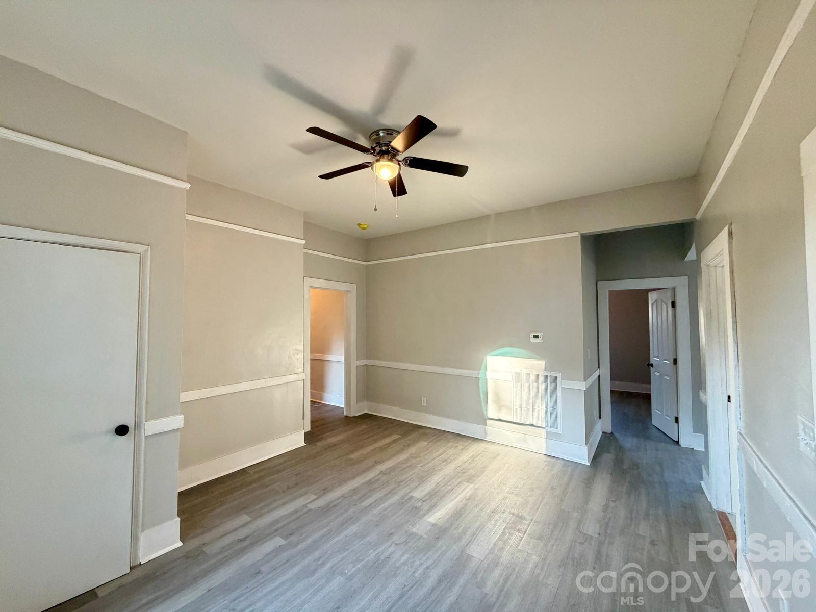 Living/family room - 510 Leslie Street, Chester