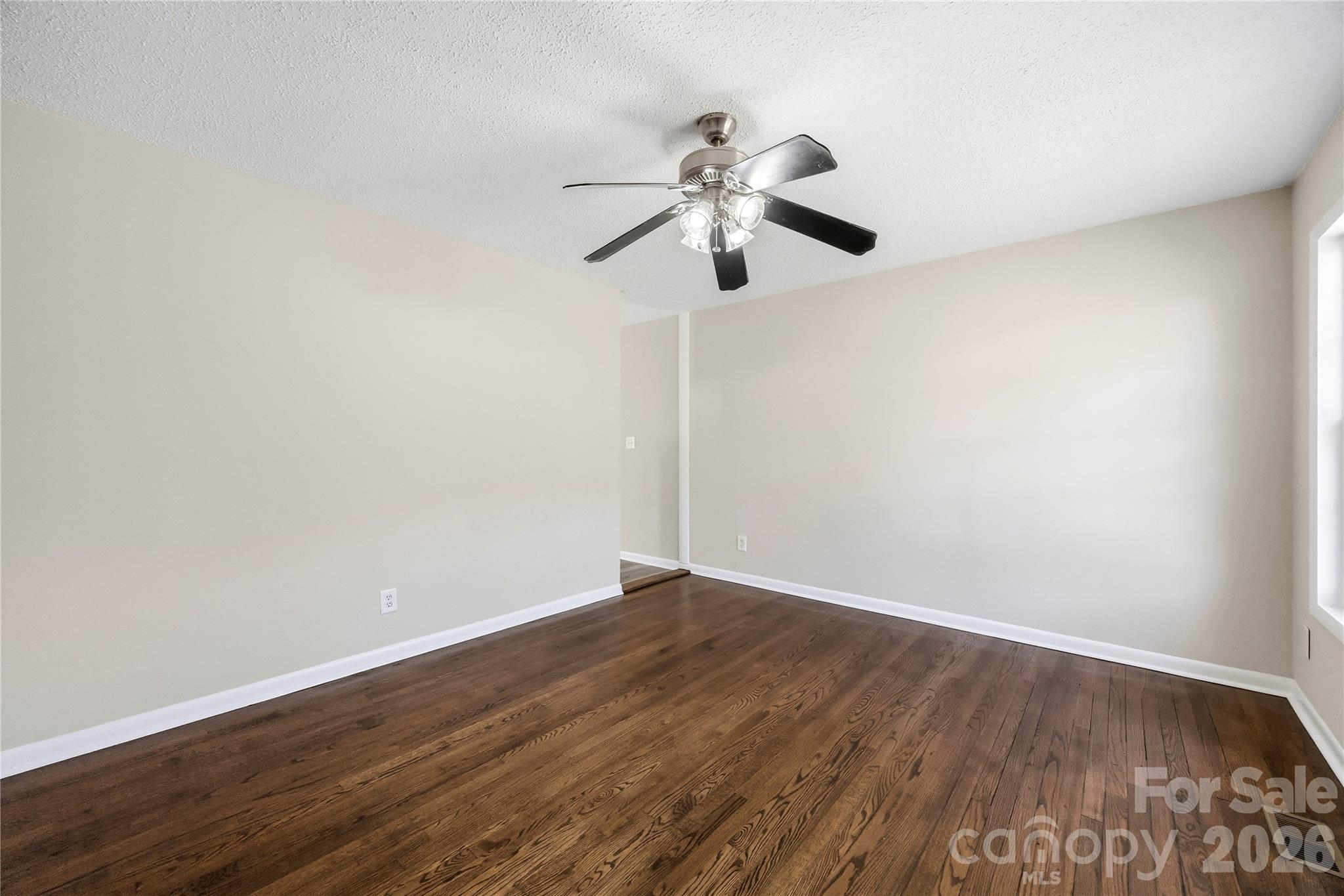 Single Family Residence at 211 Morris Street, Kings Mountain, photo 2 of 24
