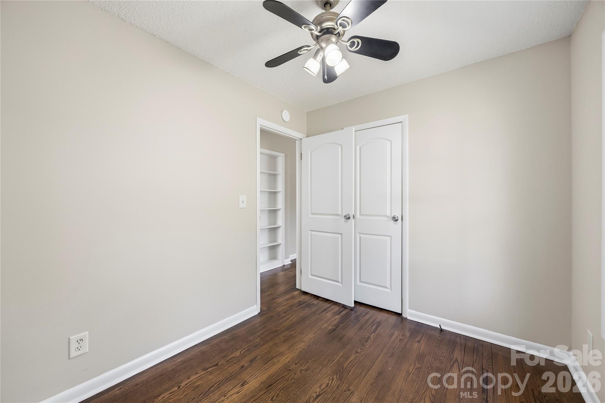 Single Family Residence at 211 Morris Street, Kings Mountain, photo 10 of 24