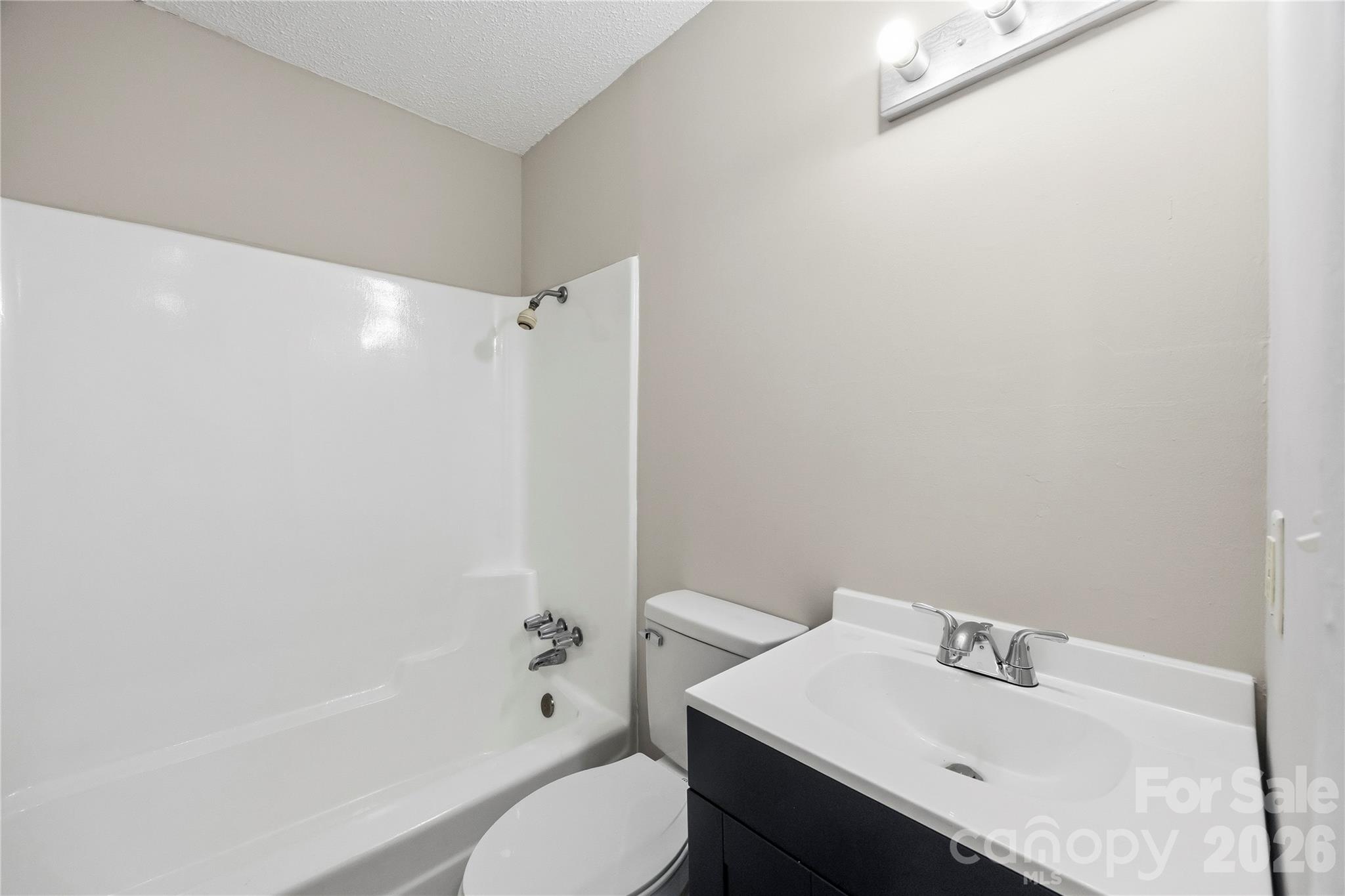 Single Family Residence at 211 Morris Street, Kings Mountain, photo 11 of 24