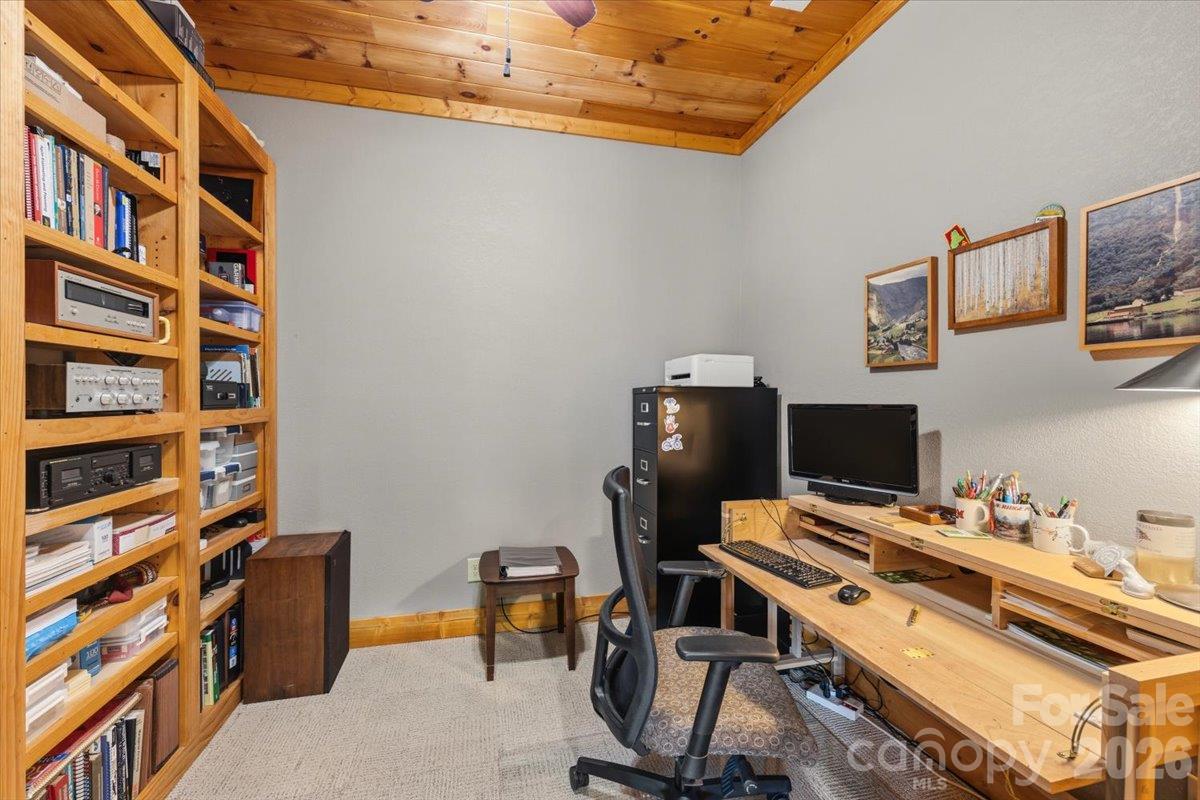 Office Basement - 1016 Horizon Trail, Nebo