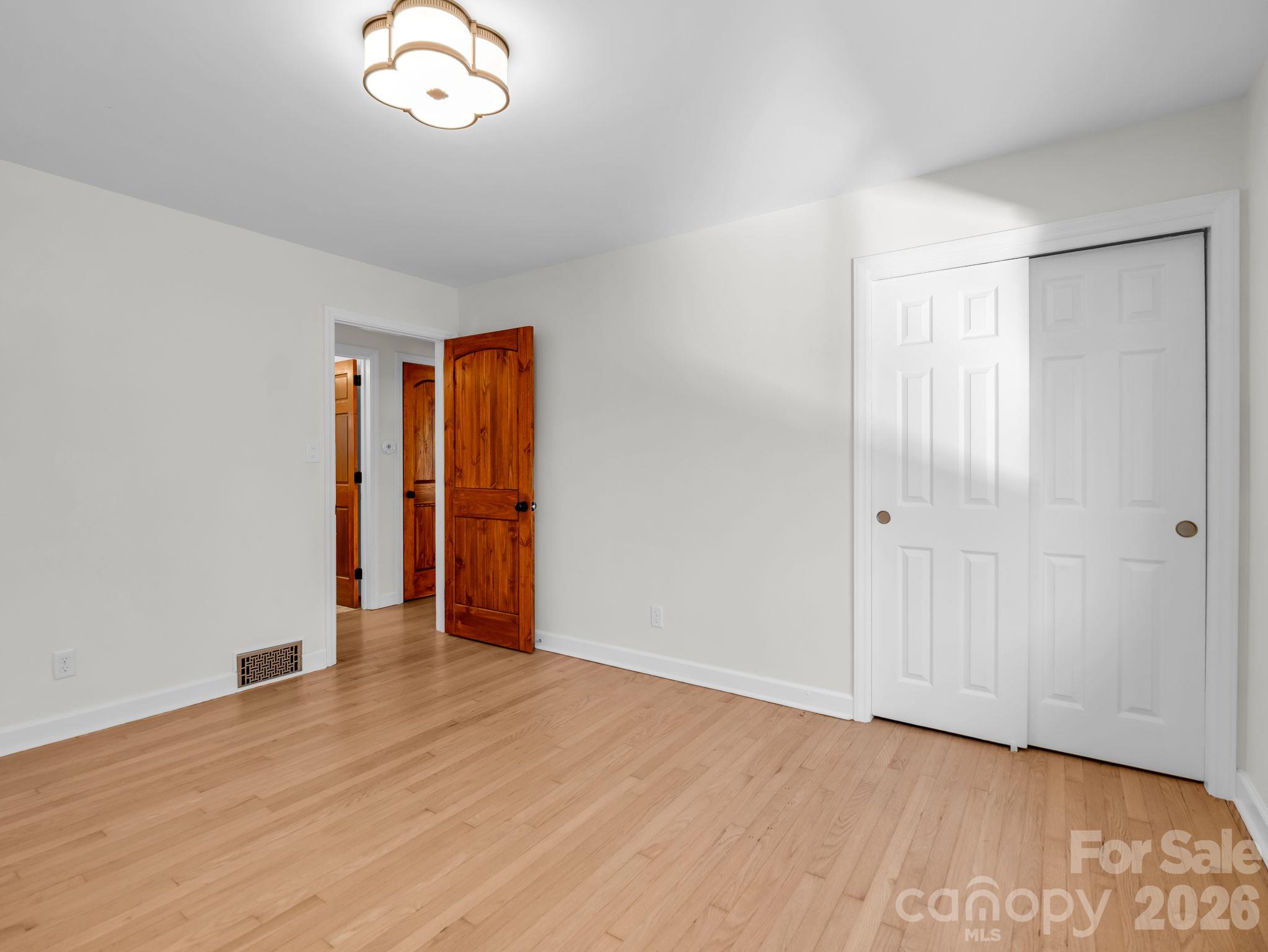 Single Family Residence at 2 Bevlyn Drive, Asheville, photo 44 of 93
