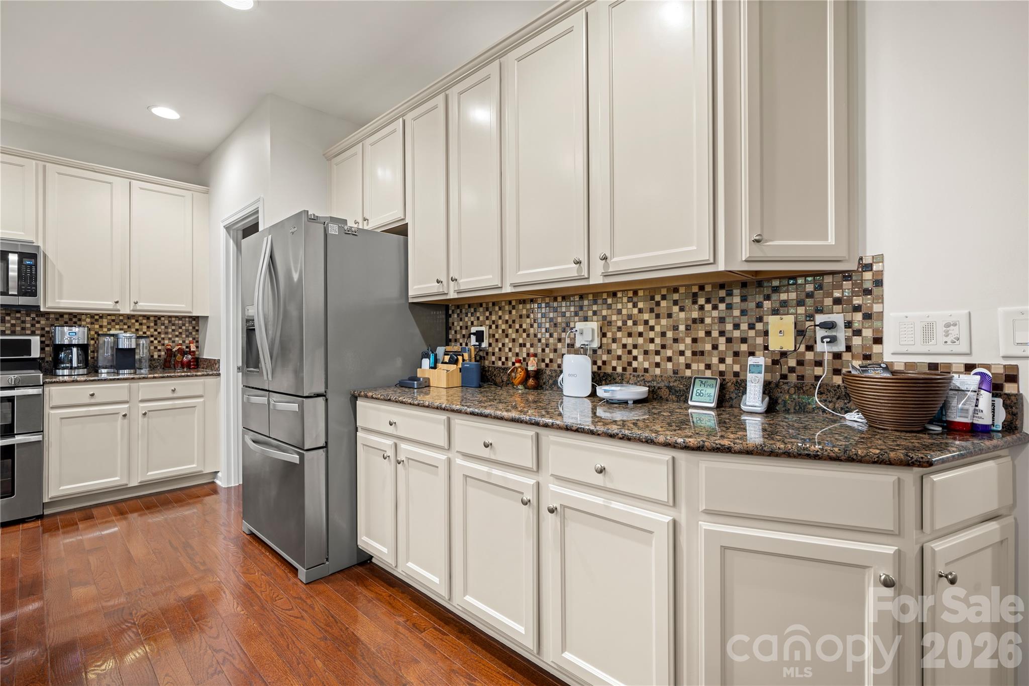 Single Family Residence at 10722 Drake Hill Drive, Huntersville, photo 15 of 46