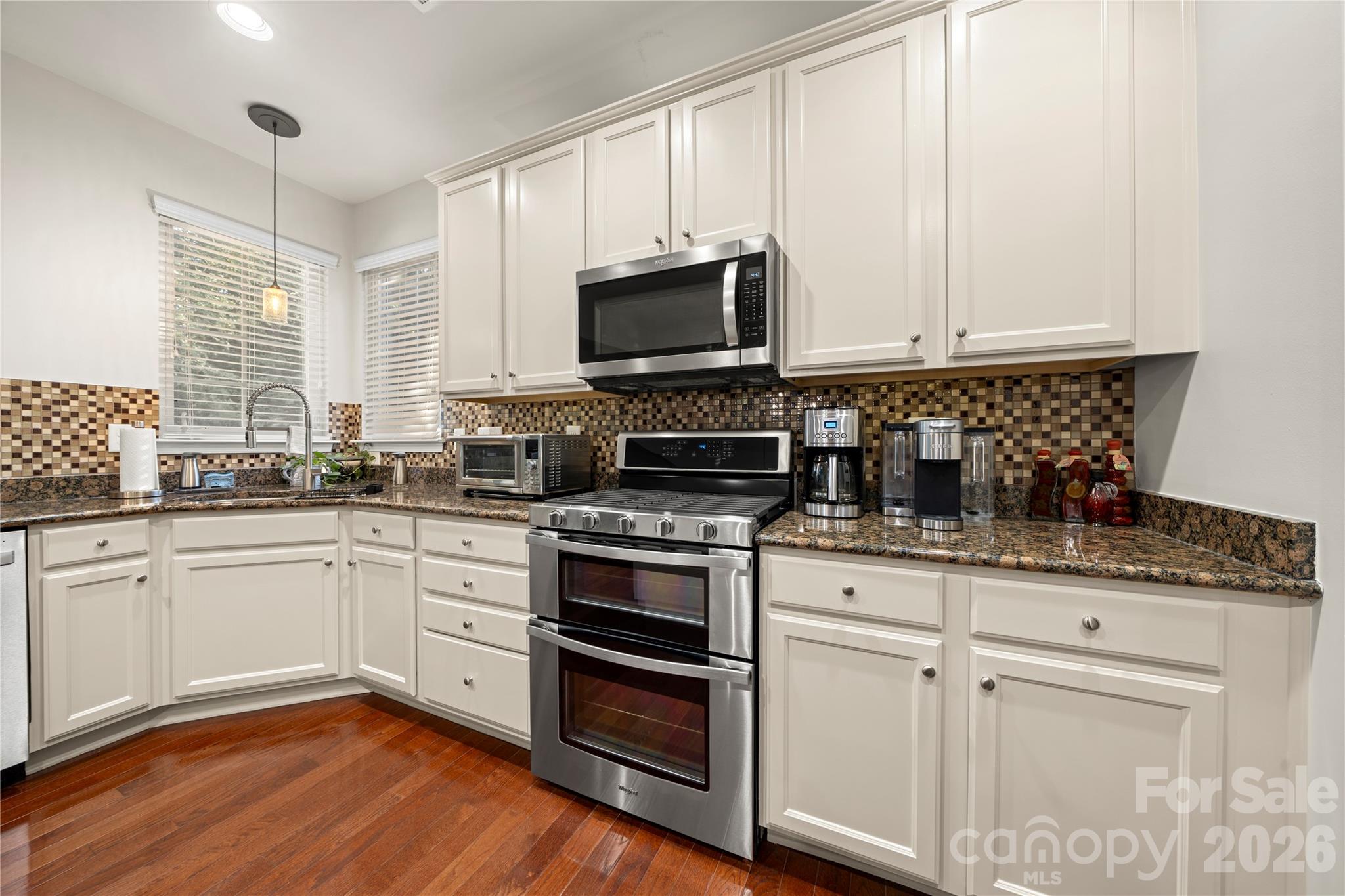 Single Family Residence at 10722 Drake Hill Drive, Huntersville, photo 16 of 46