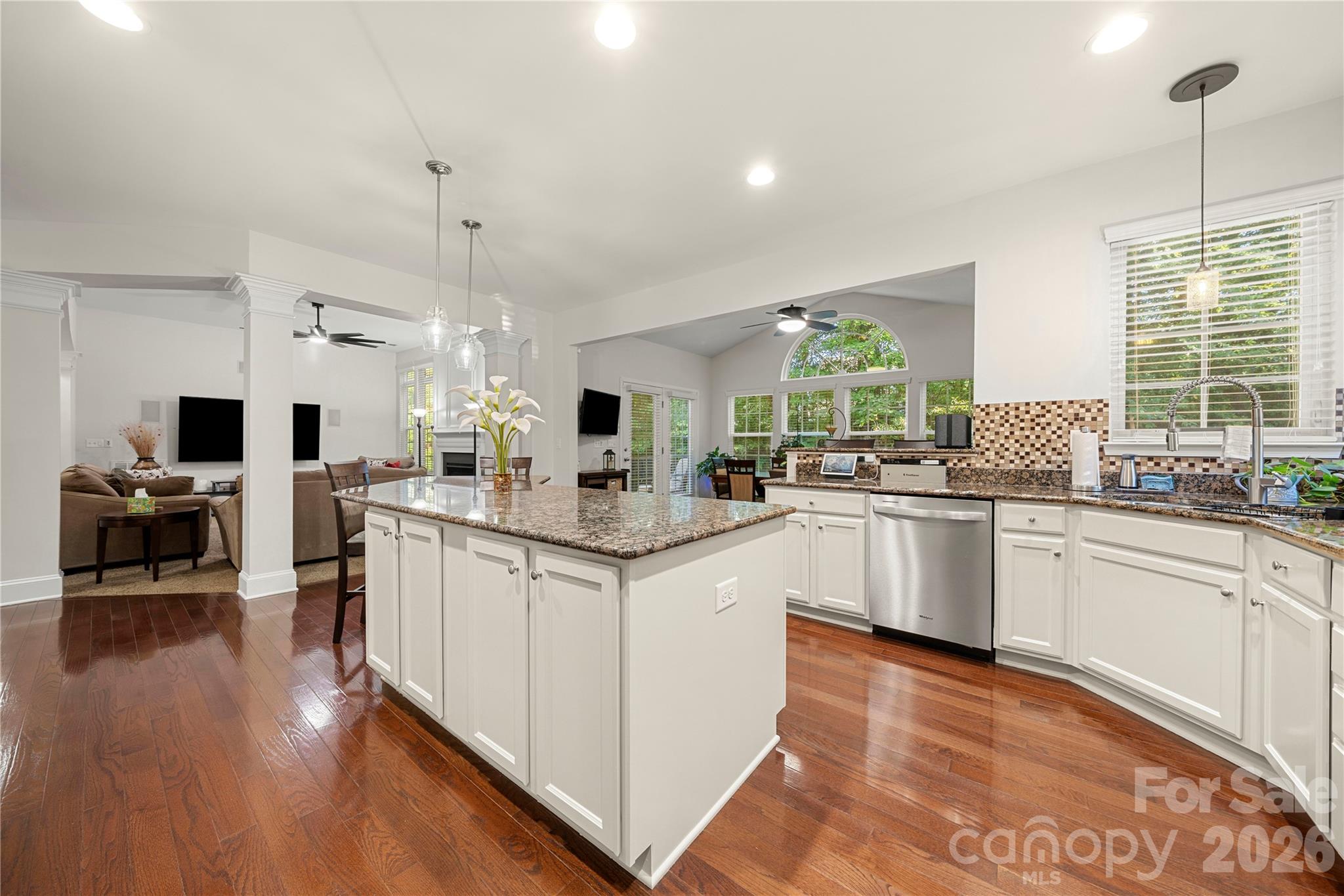 Single Family Residence at 10722 Drake Hill Drive, Huntersville, photo 17 of 46