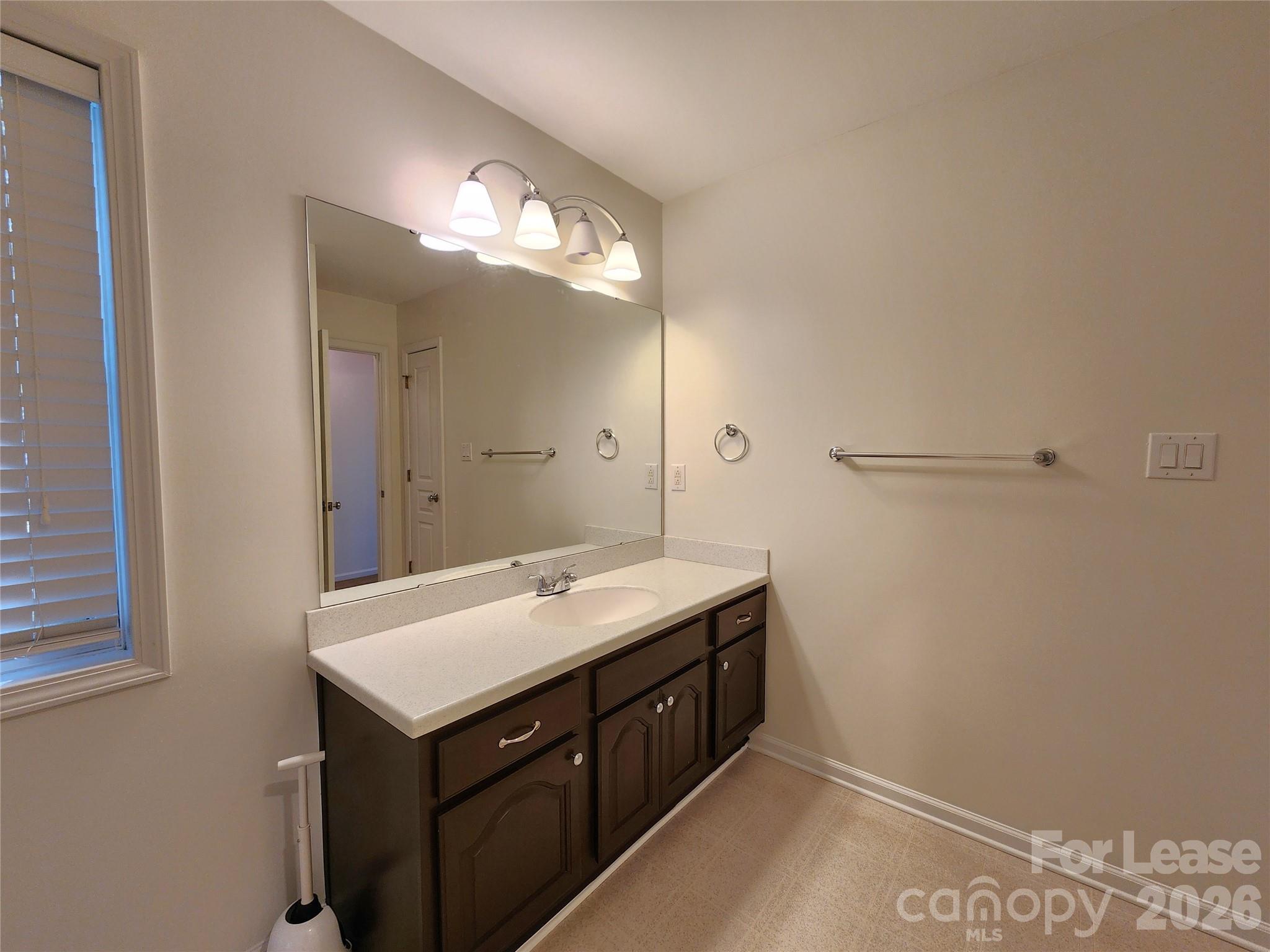 Single Family Residence at 4512 Wrangler Drive SW, Concord, photo 12 of 37