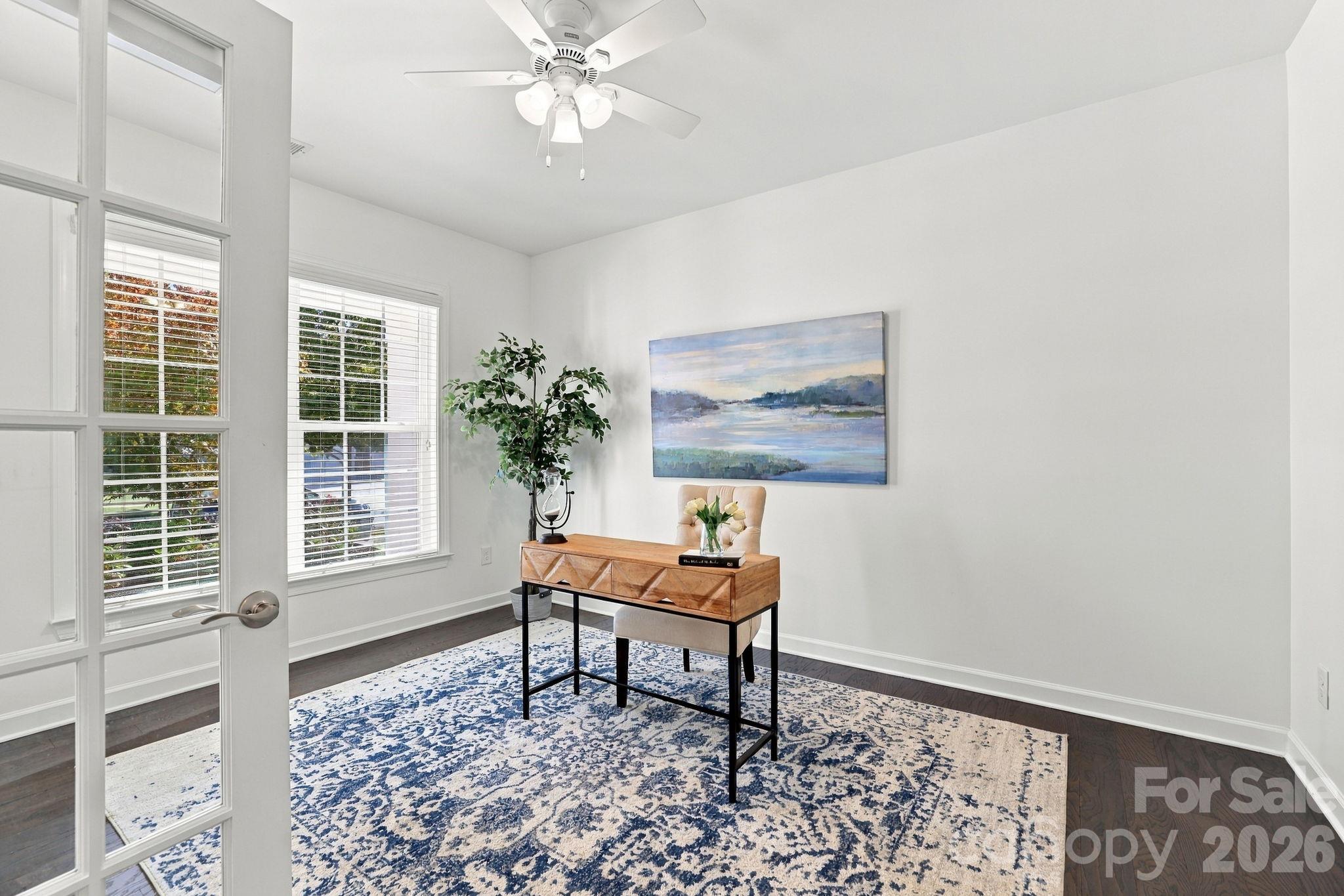 Single Family Residence at 3103 Arches Bluff Circle, Lancaster, photo 11 of 48