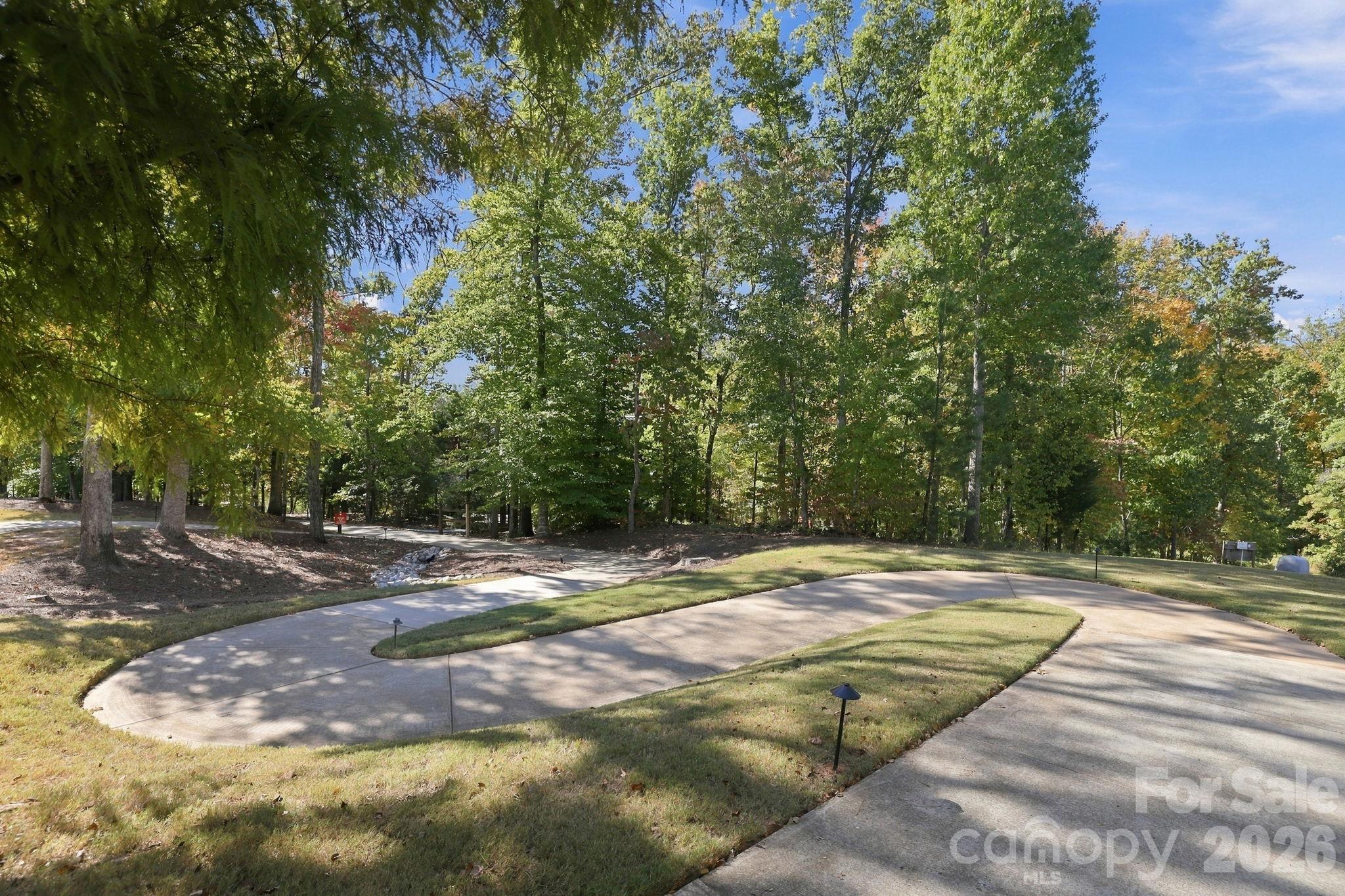 Single Family Residence at 3103 Arches Bluff Circle, Lancaster, photo 42 of 48