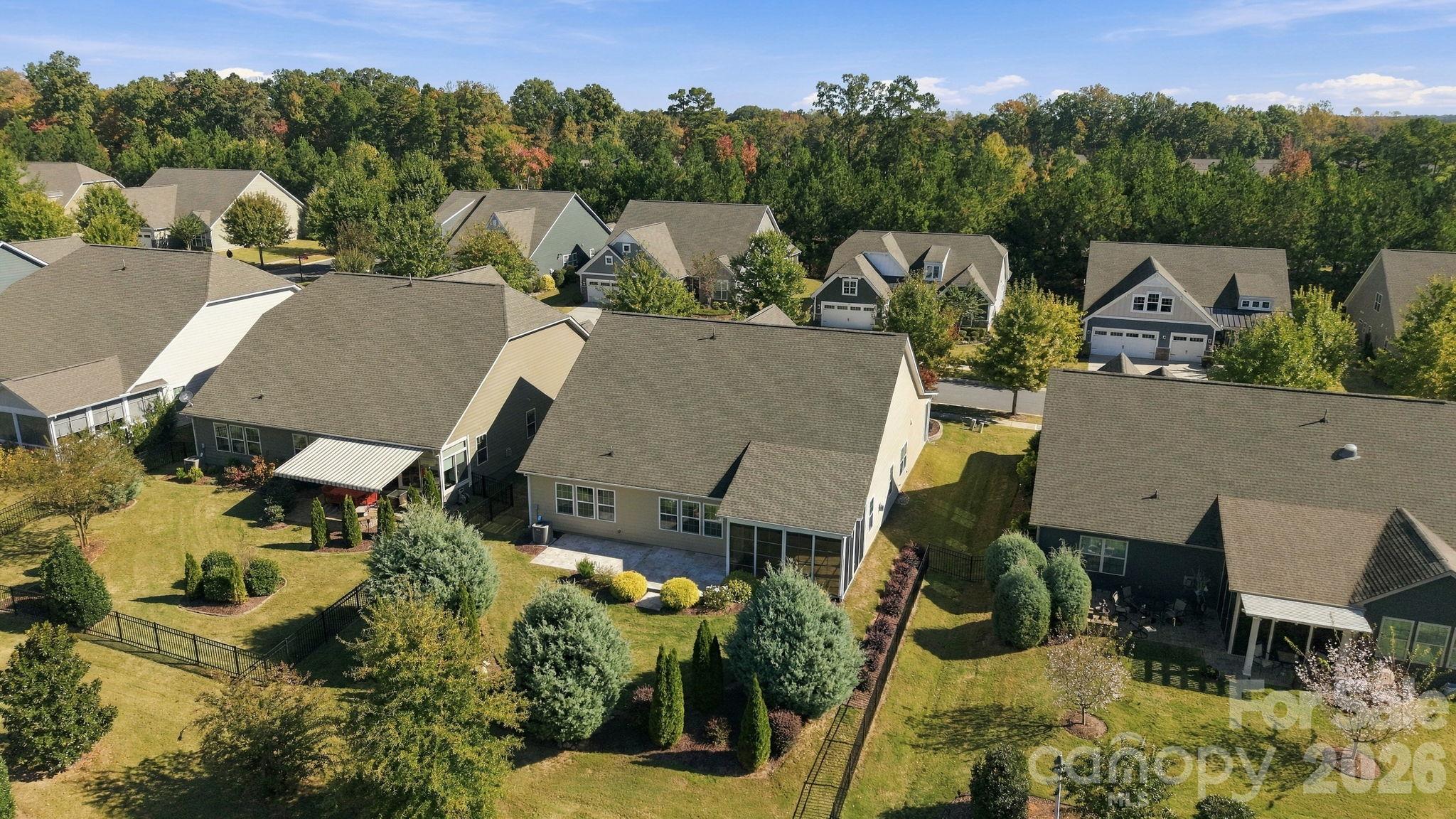 Single Family Residence at 3103 Arches Bluff Circle, Lancaster, photo 43 of 48