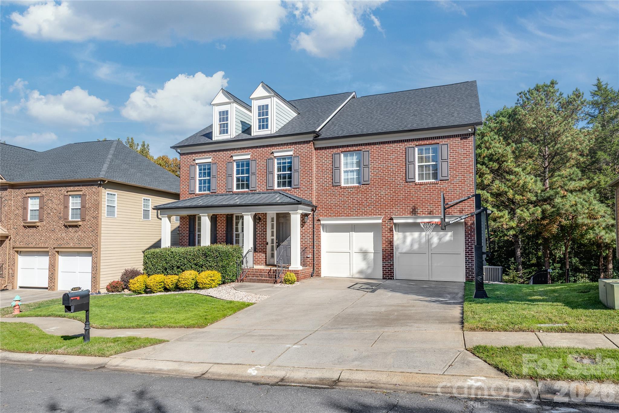 6482 Chadwell Court