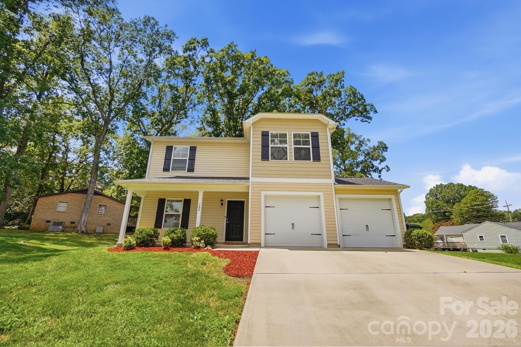 Single Family Residence at 703 Rhodes Avenue, Kings Mountain, photo 4 of 38