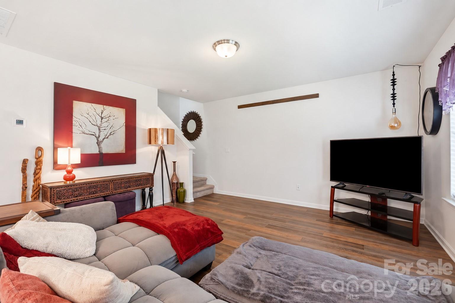 Single Family Residence at 703 Rhodes Avenue, Kings Mountain, photo 10 of 38