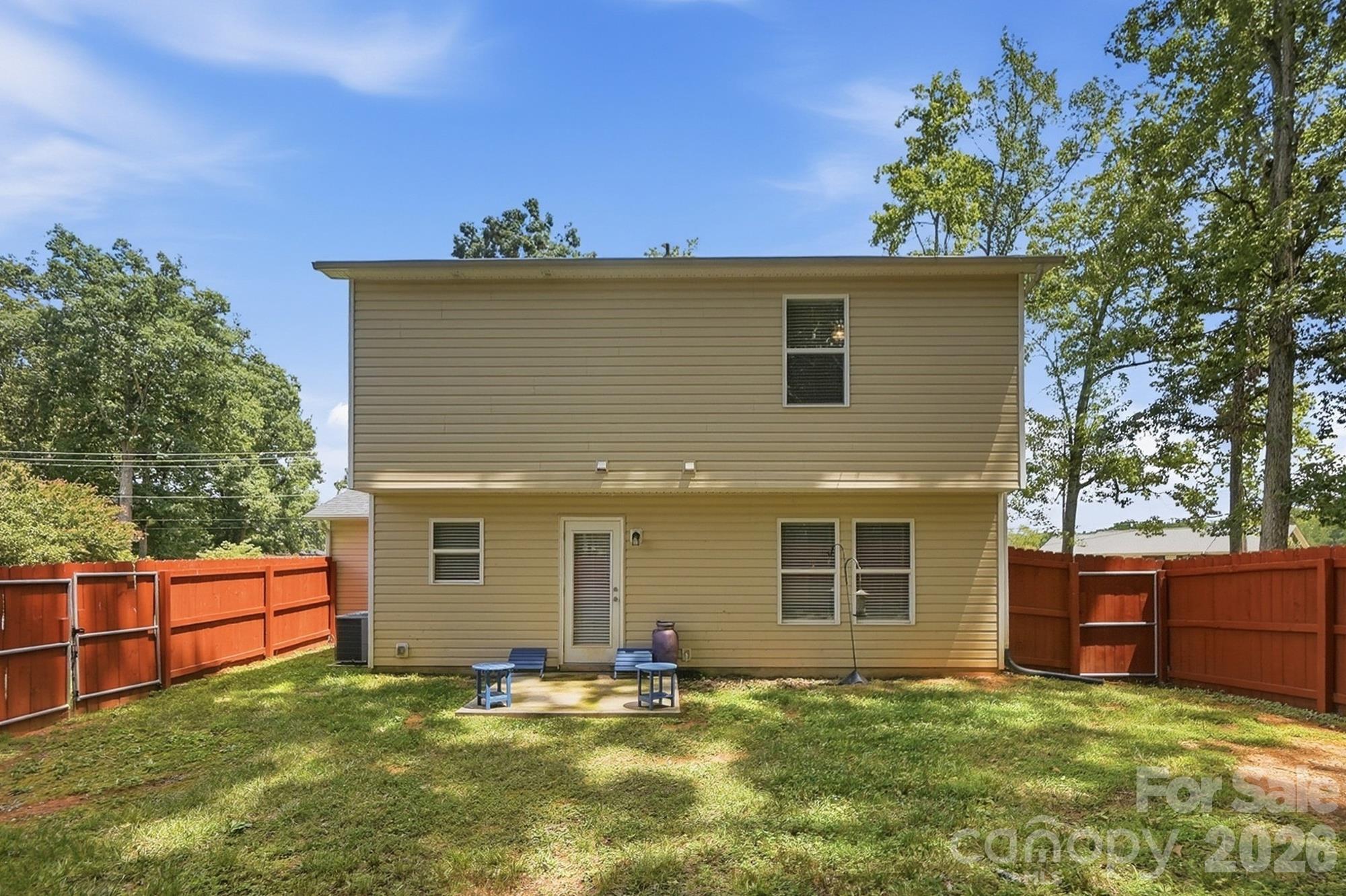 Single Family Residence at 703 Rhodes Avenue, Kings Mountain, photo 32 of 38