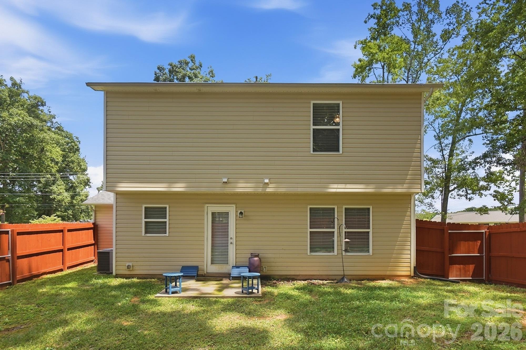Single Family Residence at 703 Rhodes Avenue, Kings Mountain, photo 33 of 38