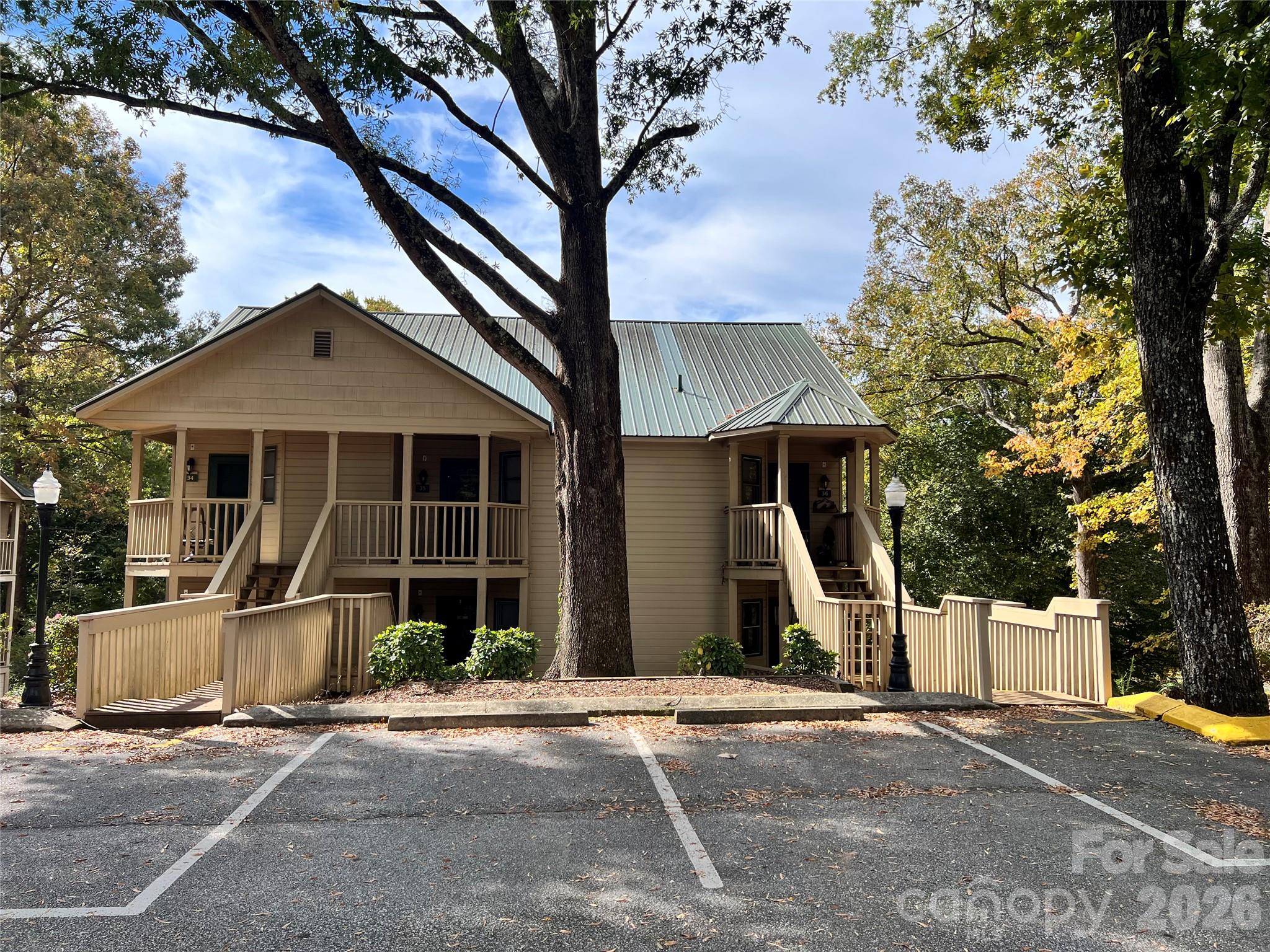 160 Whitney Boulevard