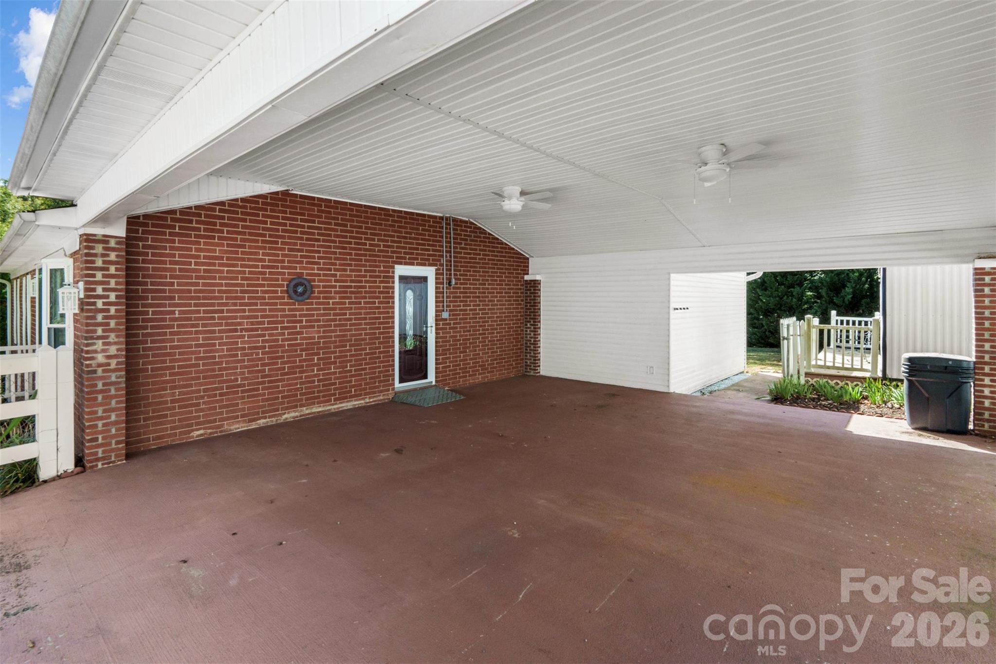Single Family Residence at 3275 Bratton Drive, Rock Hill, photo 23 of 32