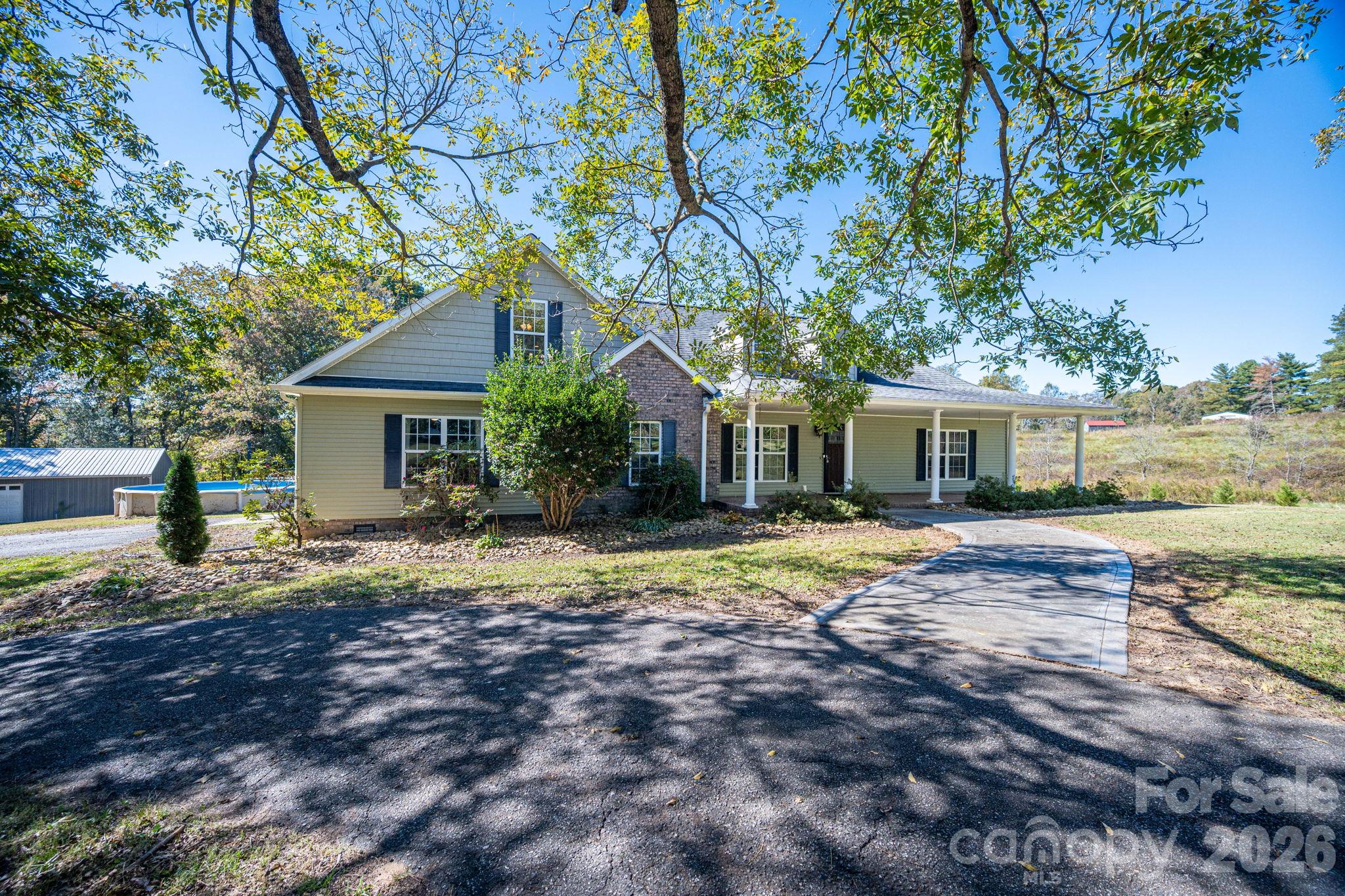 Single Family Residence at 839 Casar Belwood Road, Lawndale