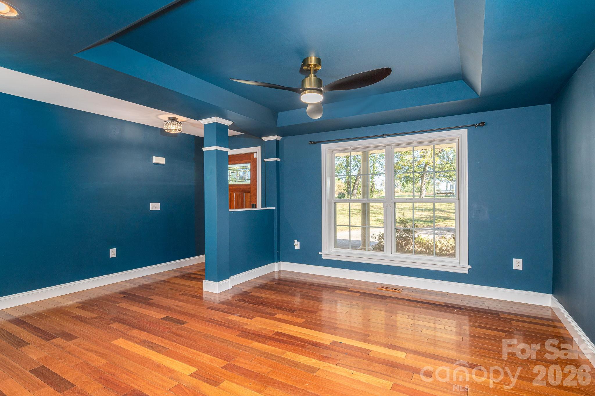 Single Family Residence at 839 Casar Belwood Road, Lawndale, photo 12 of 46