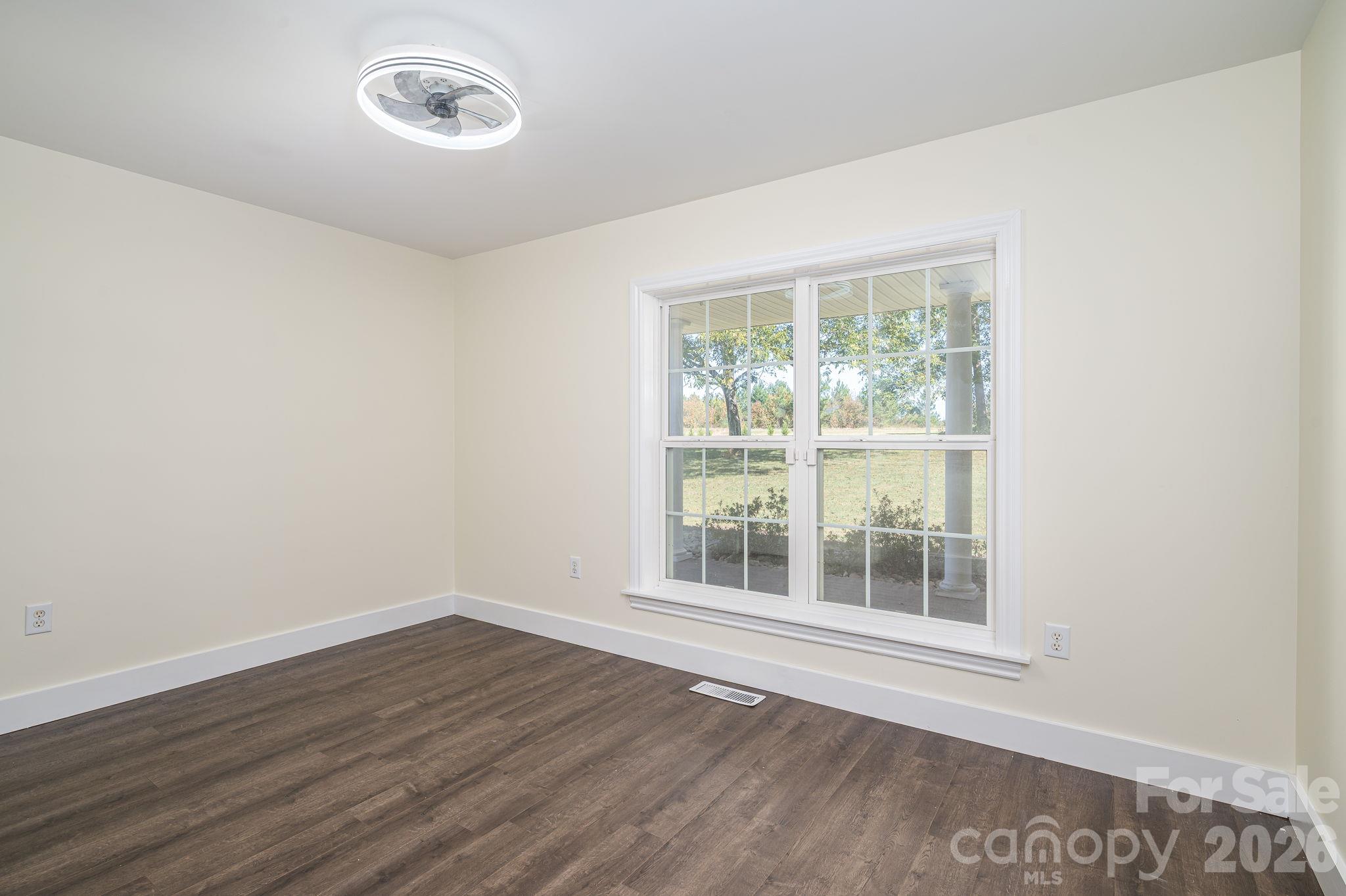 Single Family Residence at 839 Casar Belwood Road, Lawndale, photo 24 of 46