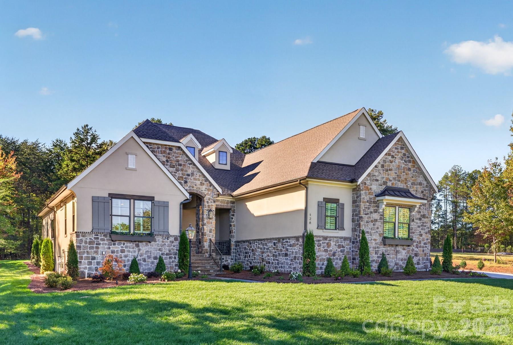 Sitting on 1 acre at Davidson Retreat - 128 Willow View Loop, Davidson