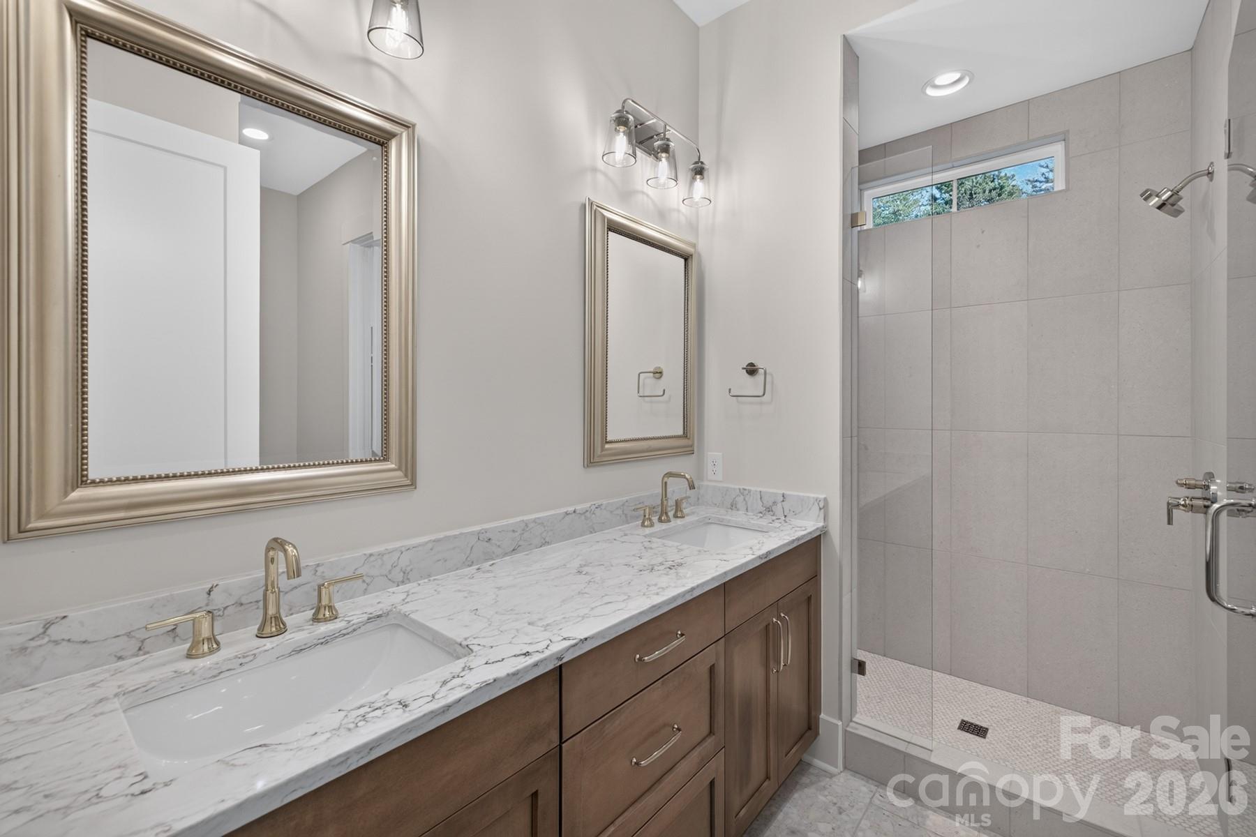 VIP Guest Suite Bathroom - 128 Willow View Loop, Davidson