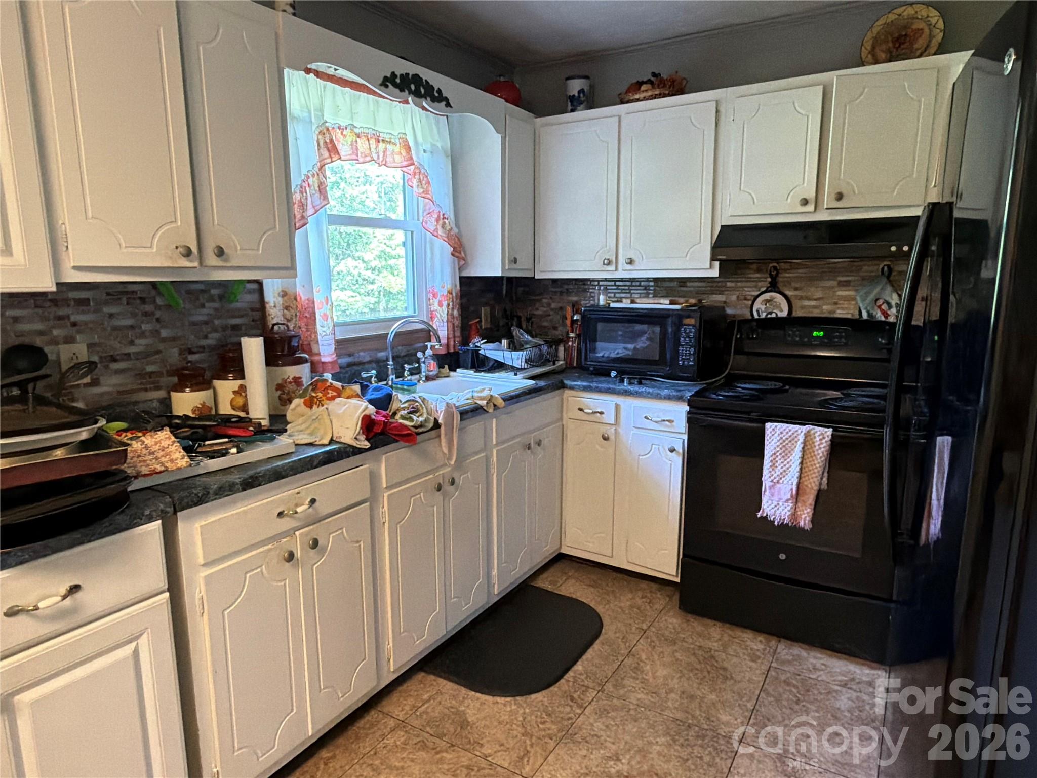 Single Family Residence at 1292 Harrington Road, Wadesboro, photo 6 of 9