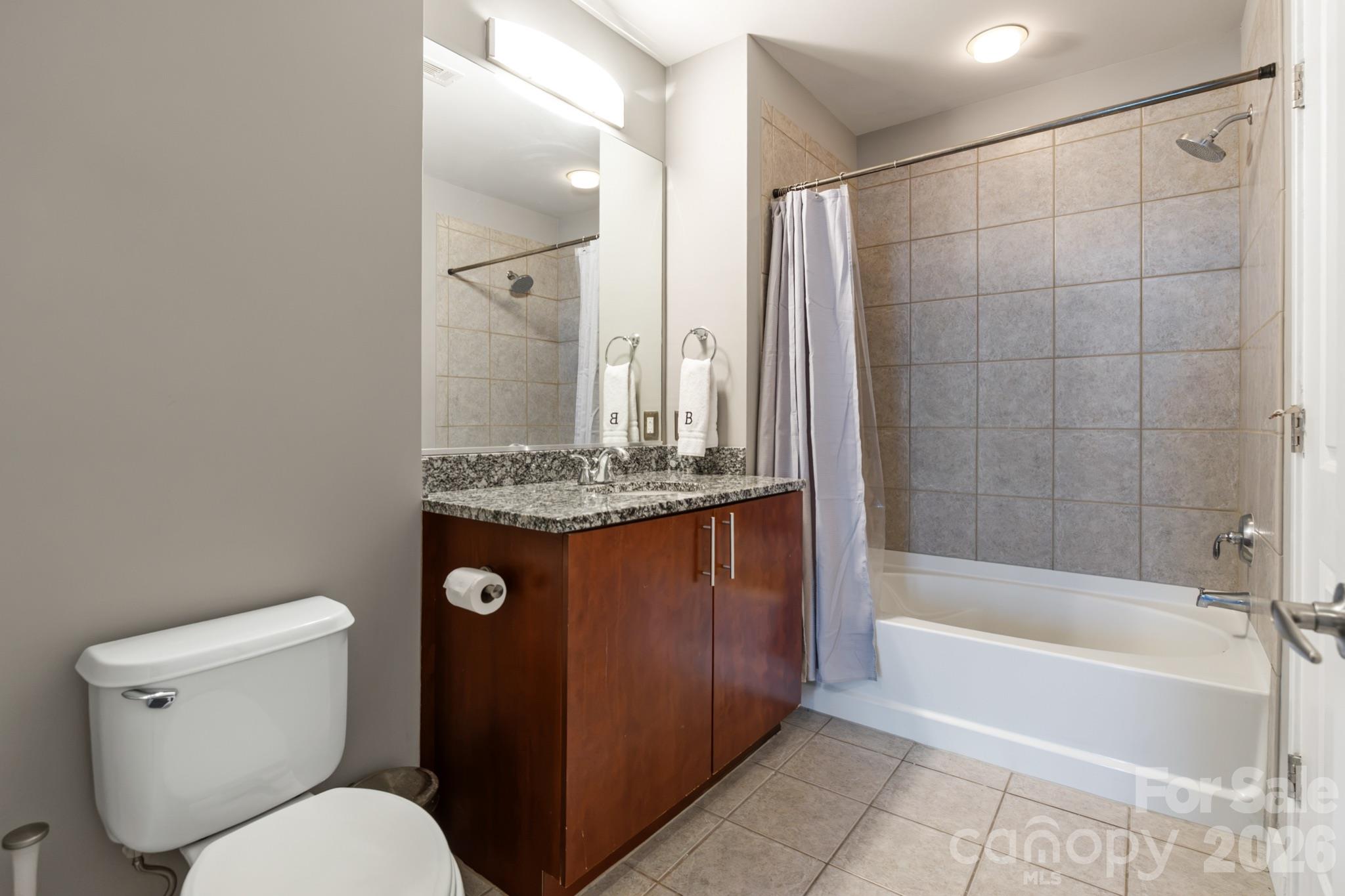 Condominium at 210 N Church Street, Charlotte, photo 23 of 48