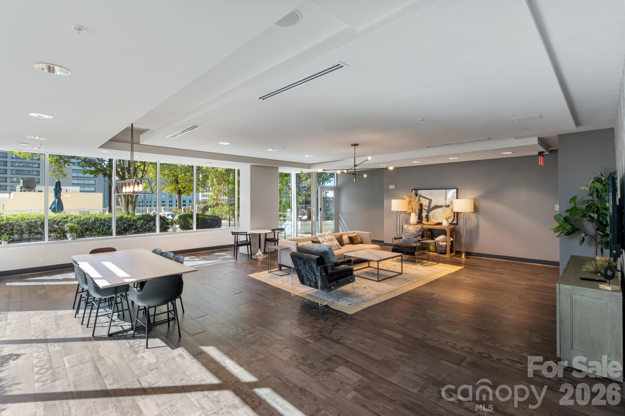 Condominium at 210 N Church Street, Charlotte, photo 33 of 48