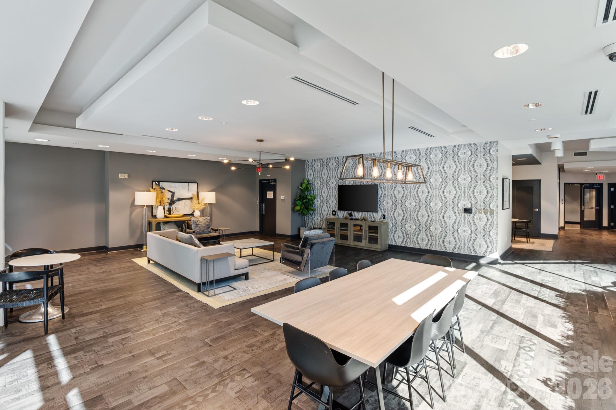 Condominium at 210 N Church Street, Charlotte, photo 34 of 48
