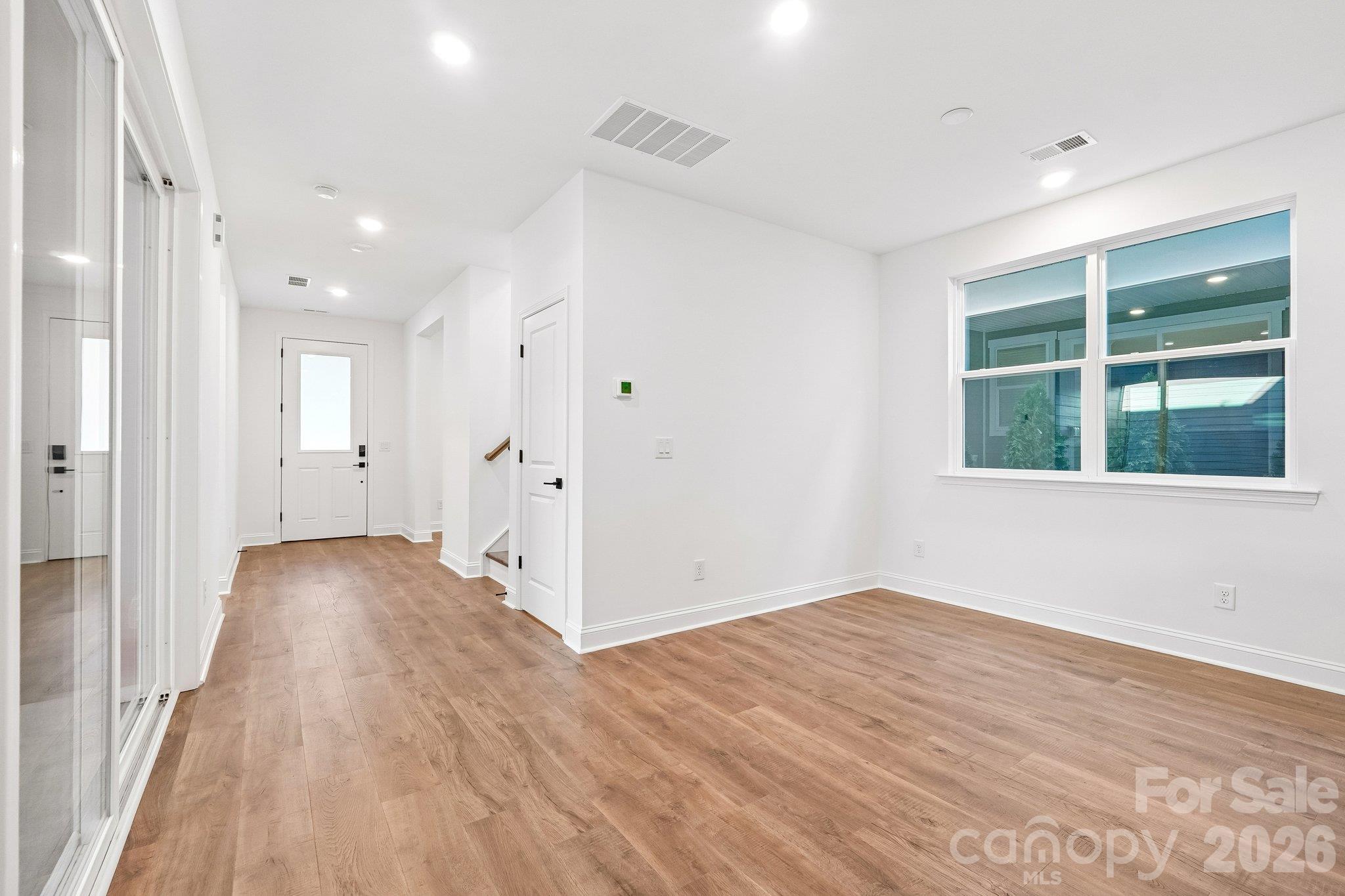 Entry View - 15621 Northcross Drive, Huntersville