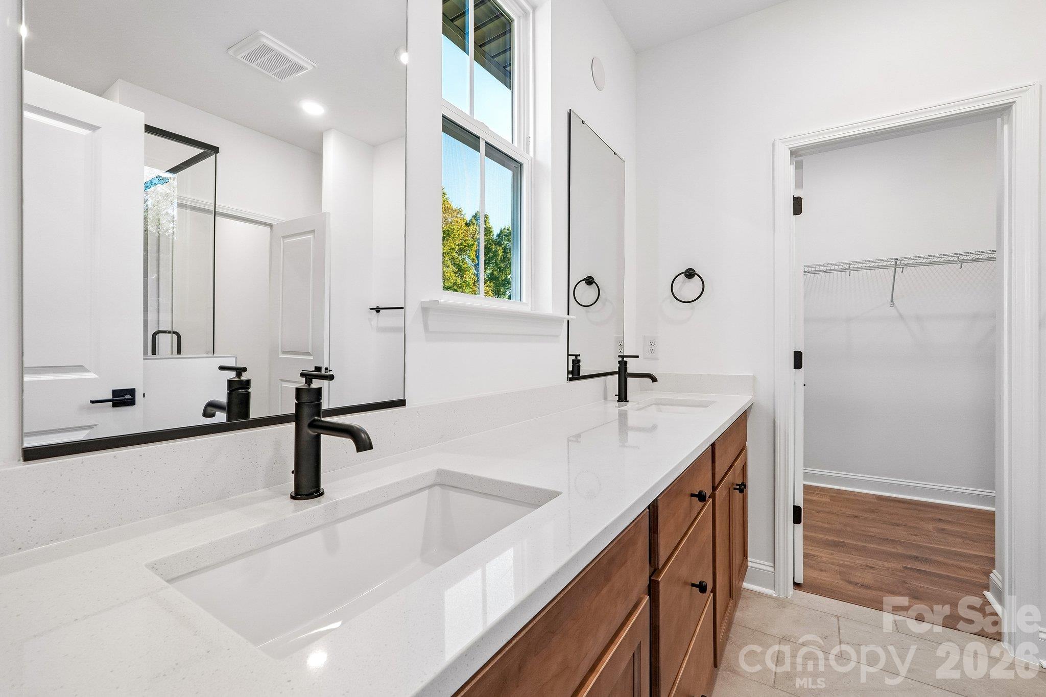 Primary bath - 15621 Northcross Drive, Huntersville