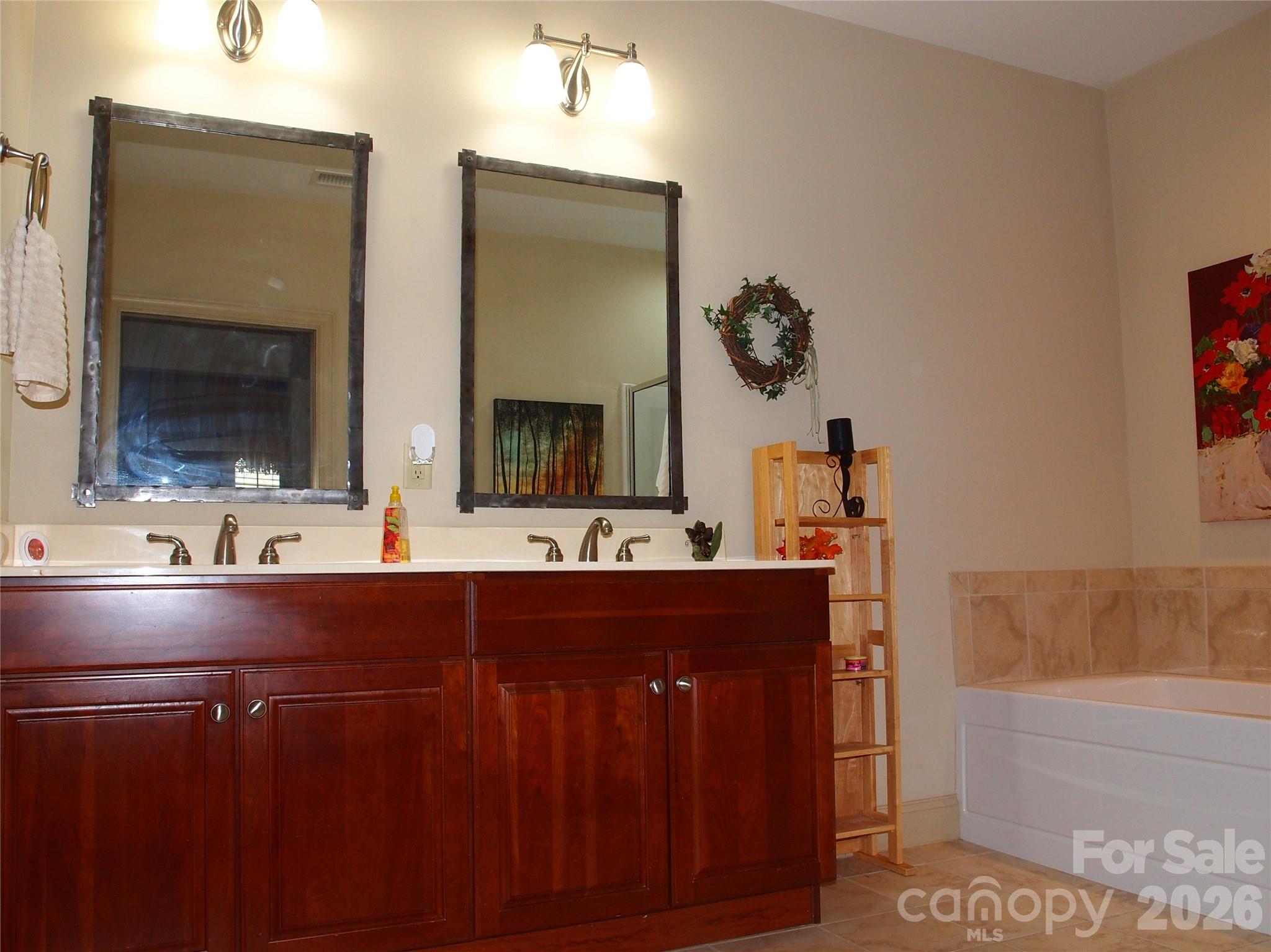 Primary bath - 1564 Country Club Drive, Maggie Valley