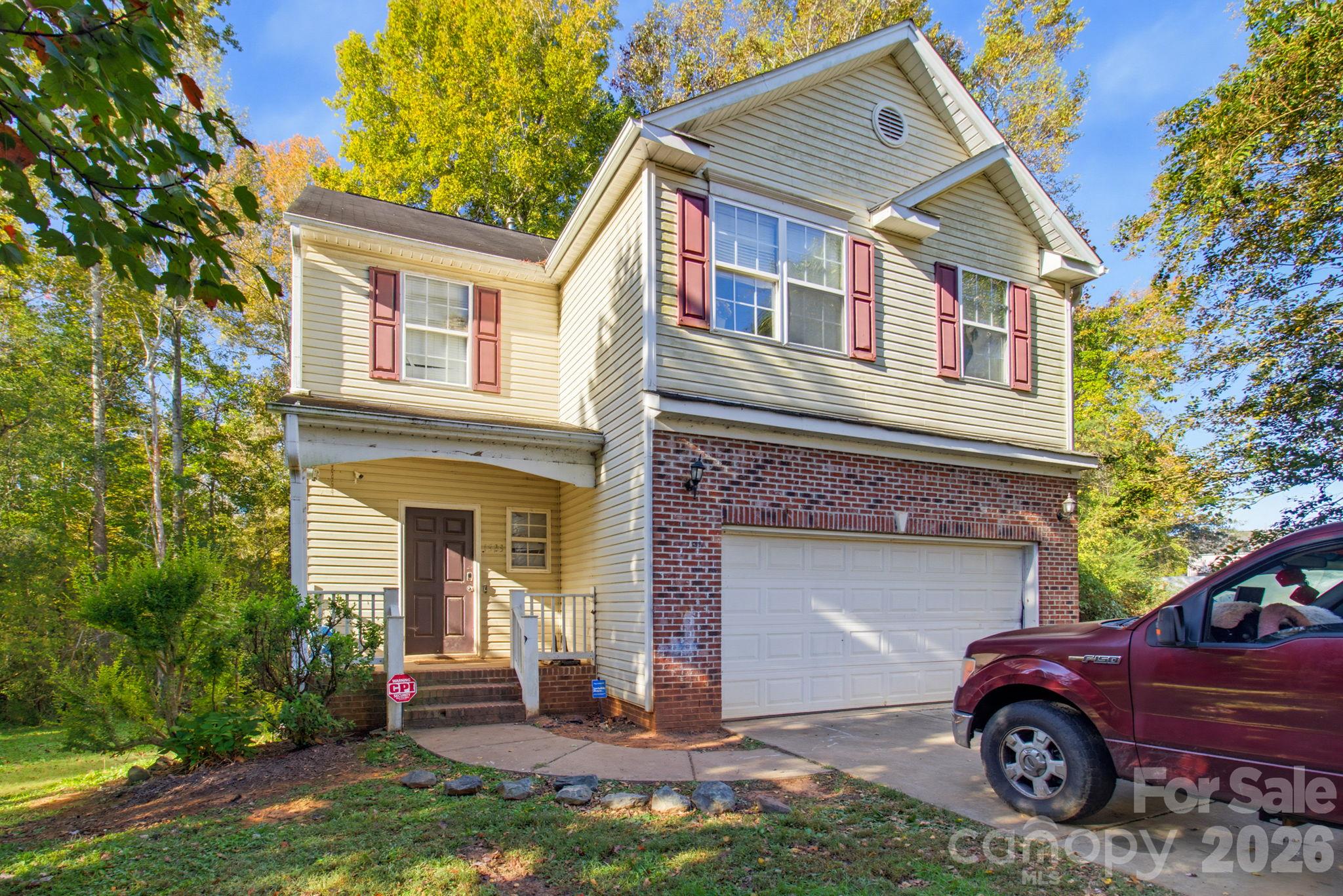 Single Family Residence at 1523 Beaufort Court, Graham, photo 3 of 29