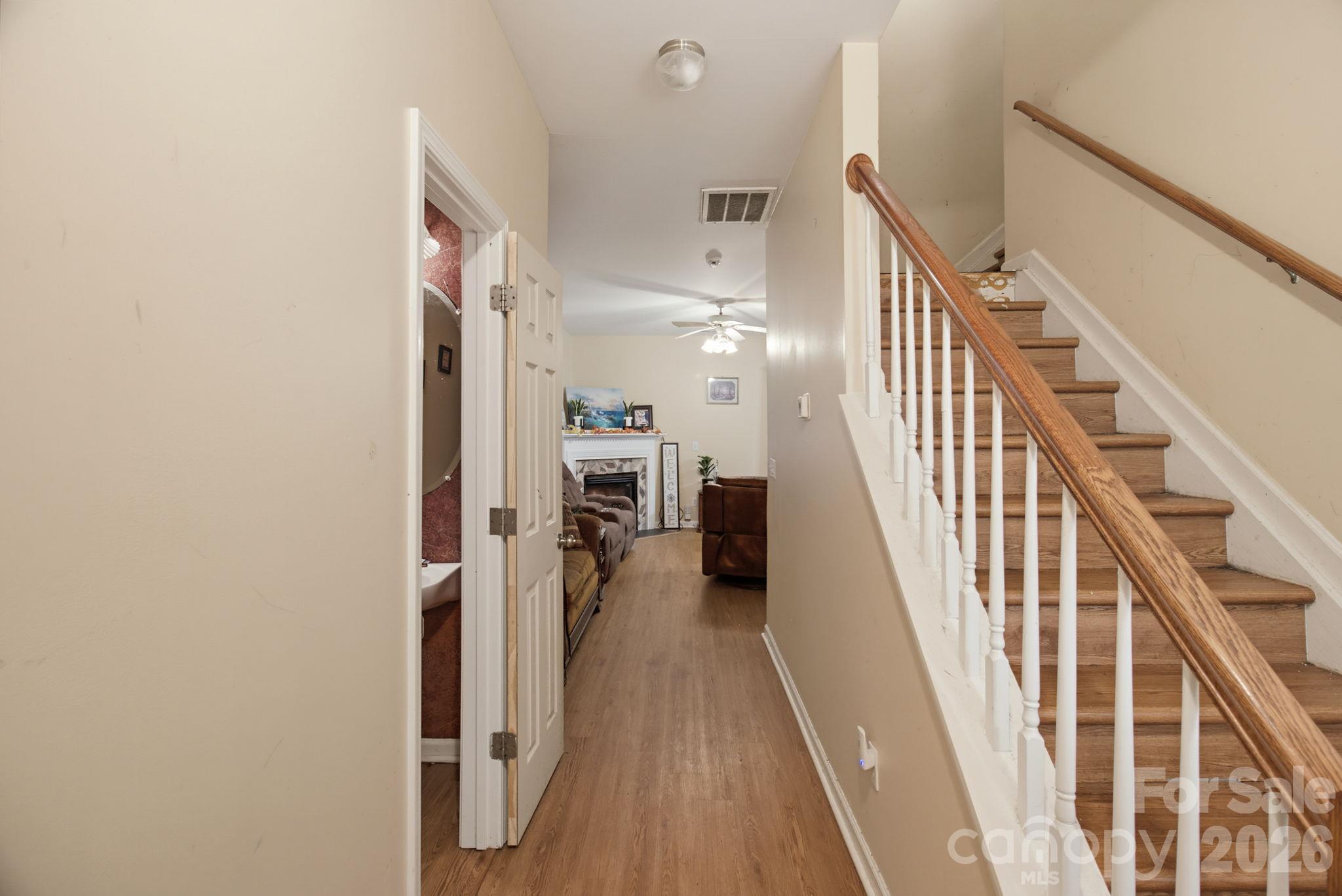 Single Family Residence at 1523 Beaufort Court, Graham, photo 4 of 29