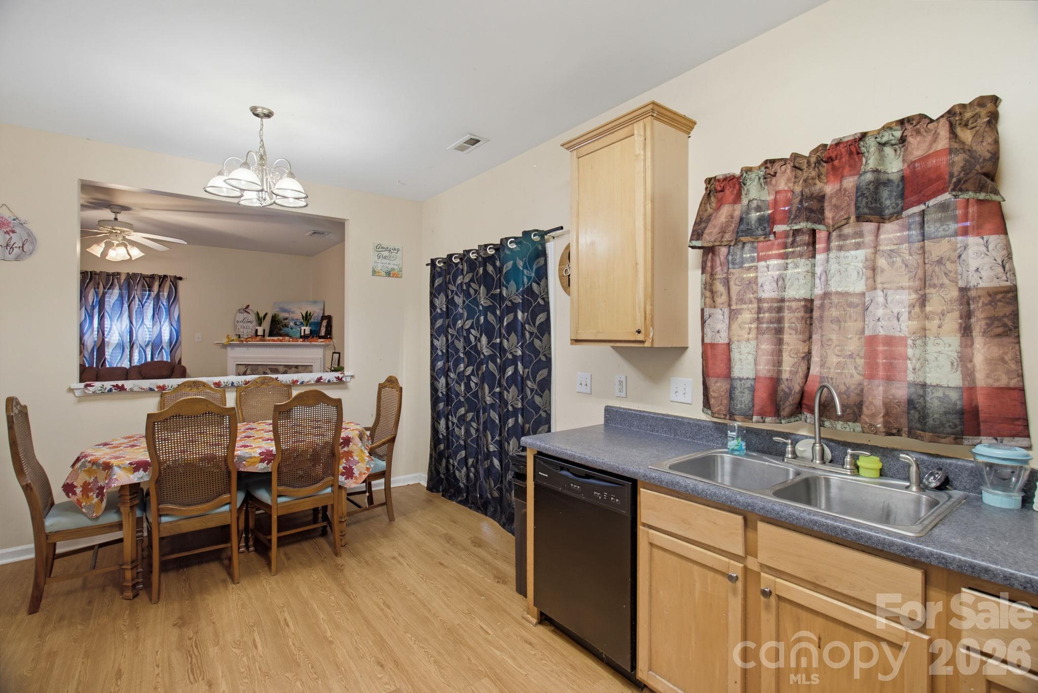 Single Family Residence at 1523 Beaufort Court, Graham, photo 16 of 29
