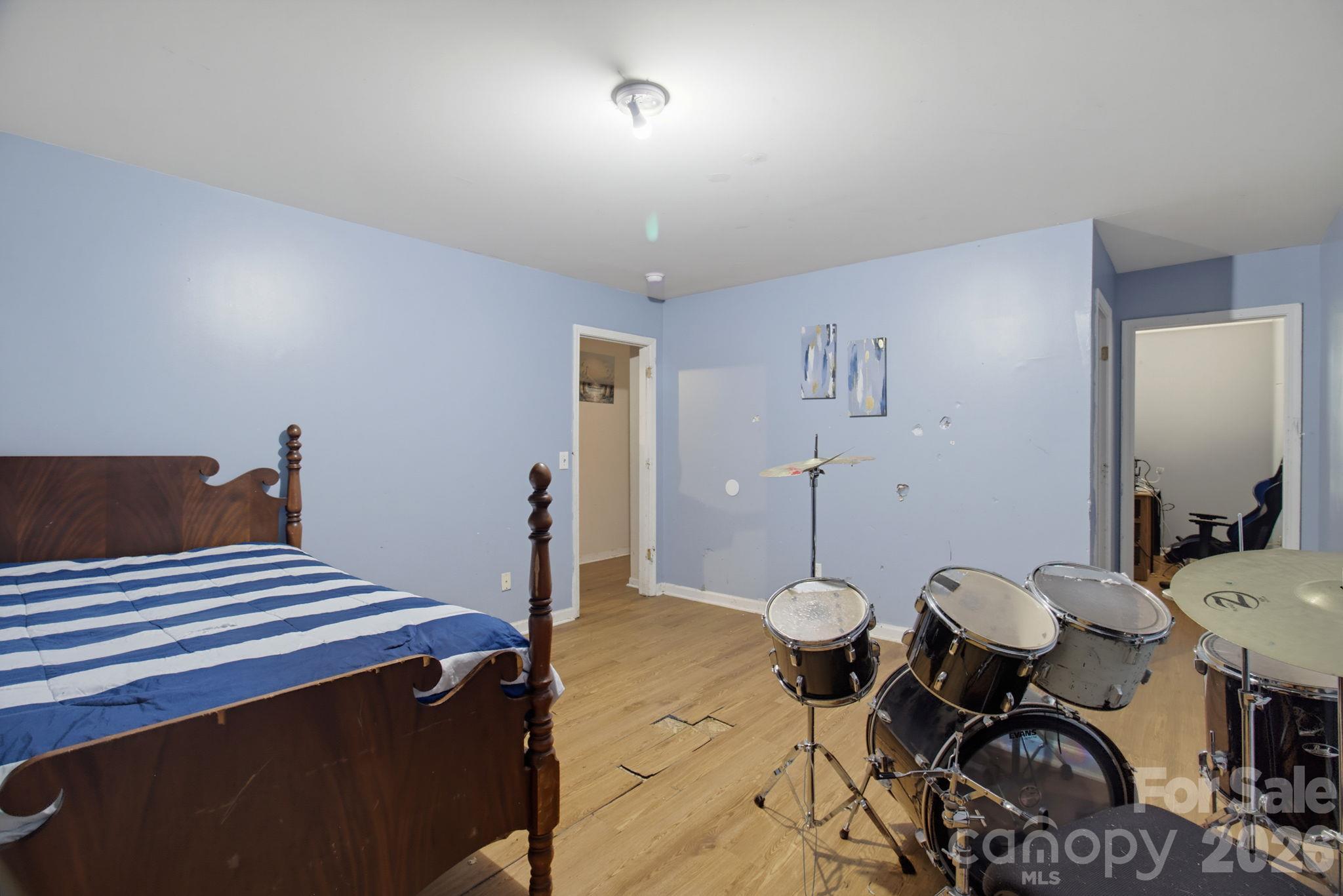 Single Family Residence at 1523 Beaufort Court, Graham, photo 21 of 29