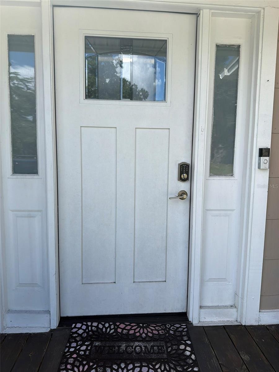 Single Family Residence at 4915 W BARTLETT DR, TAMPA, photo 3 of 40