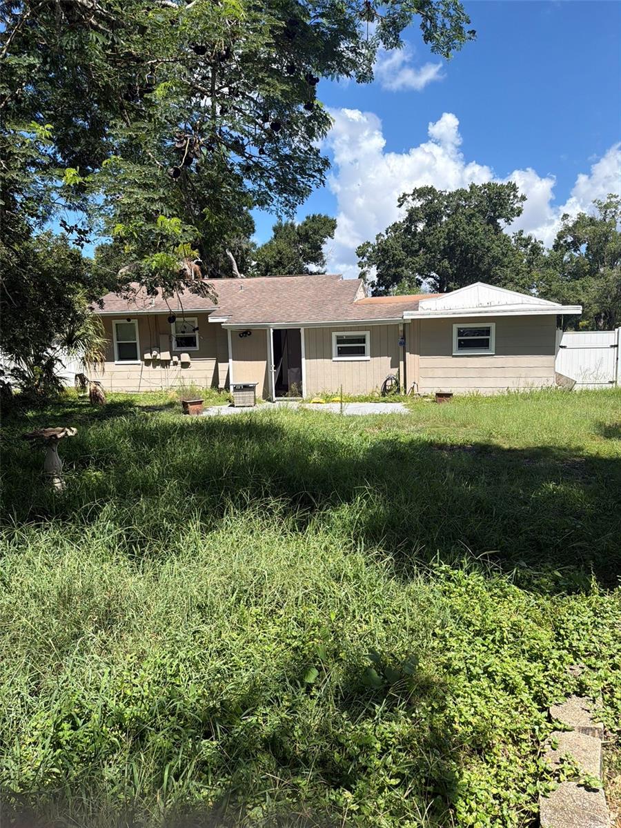 Single Family Residence at 4915 W BARTLETT DR, TAMPA, photo 31 of 40