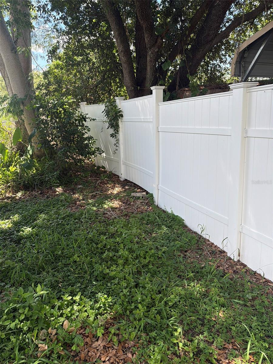 Single Family Residence at 4915 W BARTLETT DR, TAMPA, photo 37 of 40
