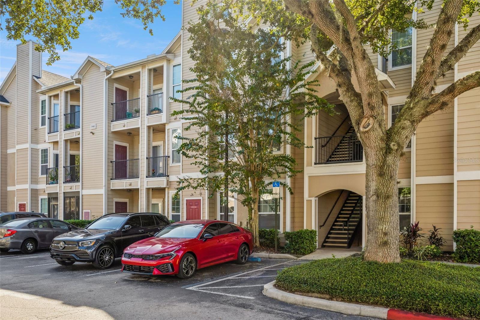 Condominium at 1985 ERVING CIR #202, OCOEE, photo 2 of 20
