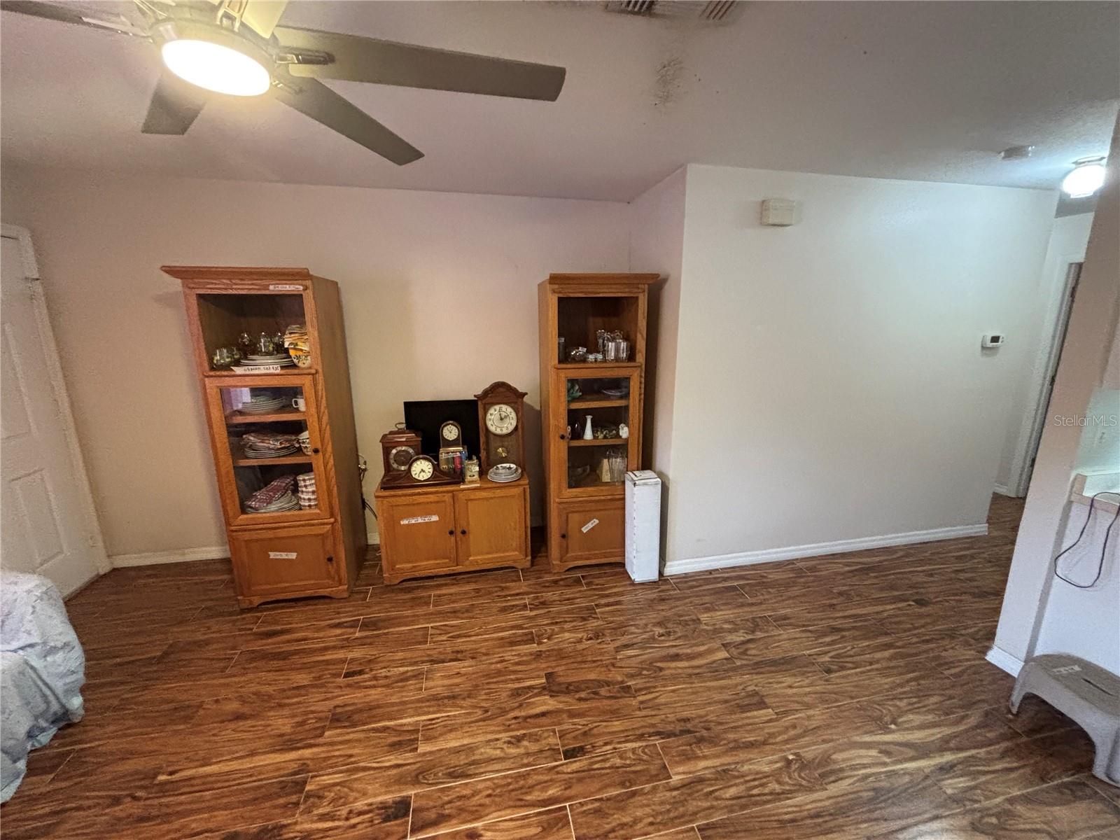 Single Family Residence at 2042 SE 175TH TER, SILVER SPRINGS, photo 7 of 31