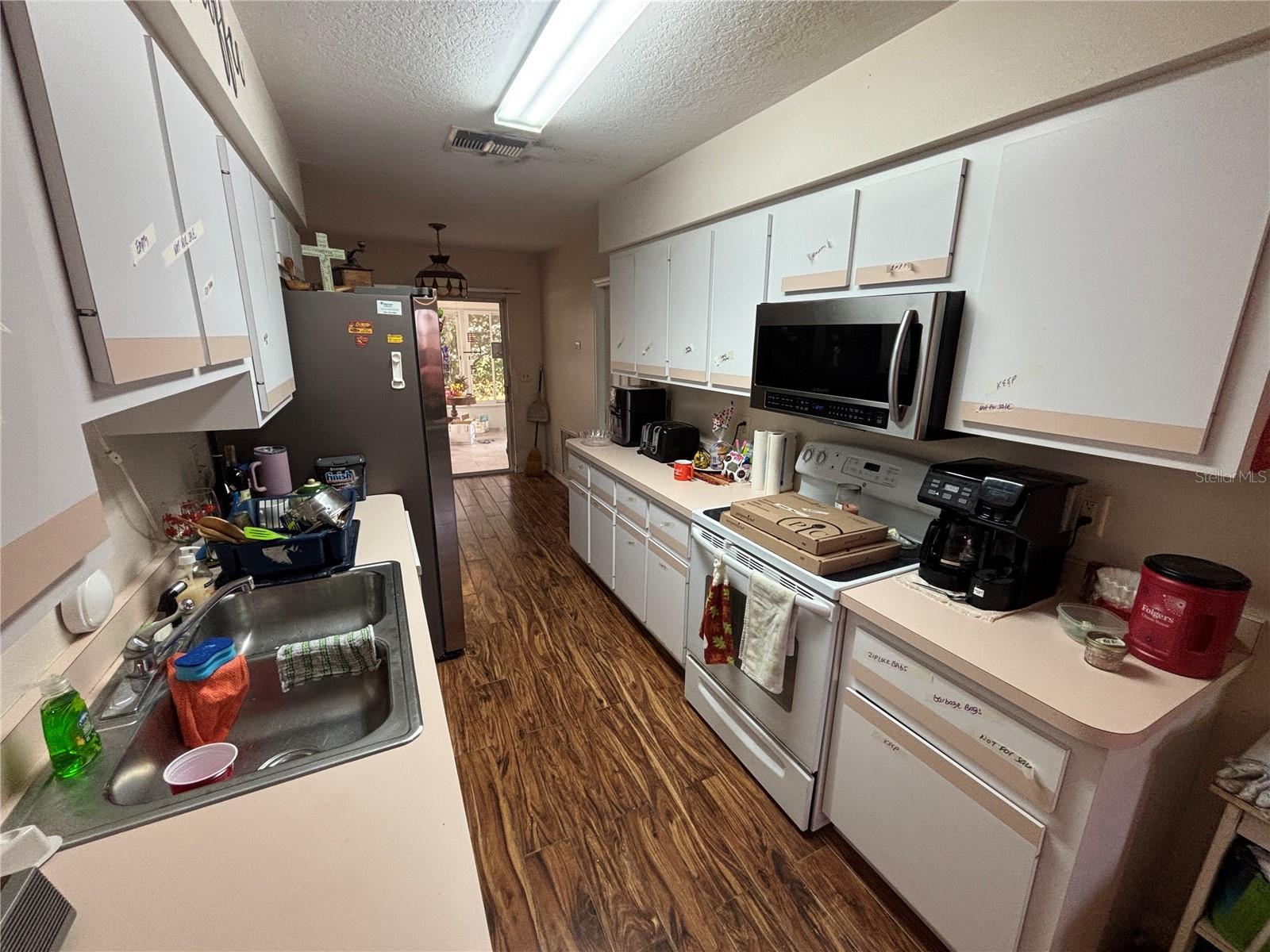 Single Family Residence at 2042 SE 175TH TER, SILVER SPRINGS, photo 11 of 31