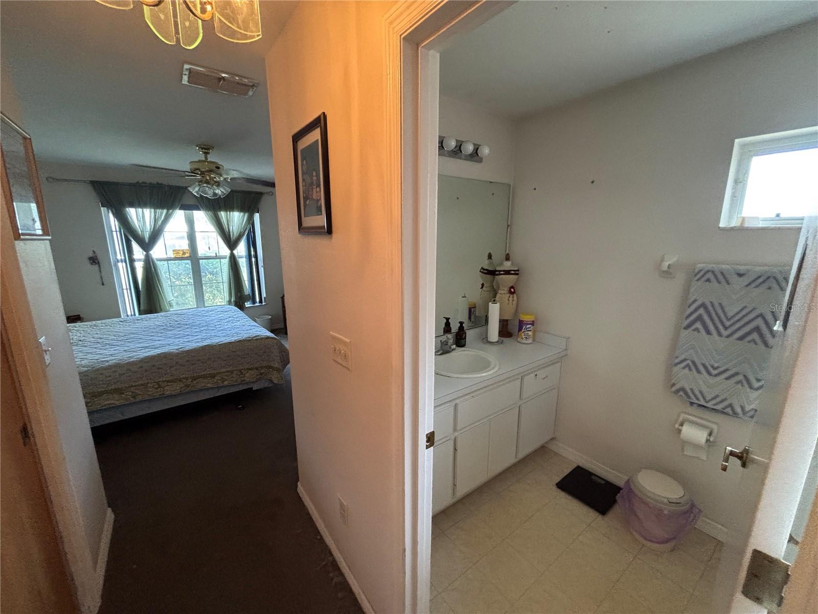 Single Family Residence at 2042 SE 175TH TER, SILVER SPRINGS, photo 17 of 31