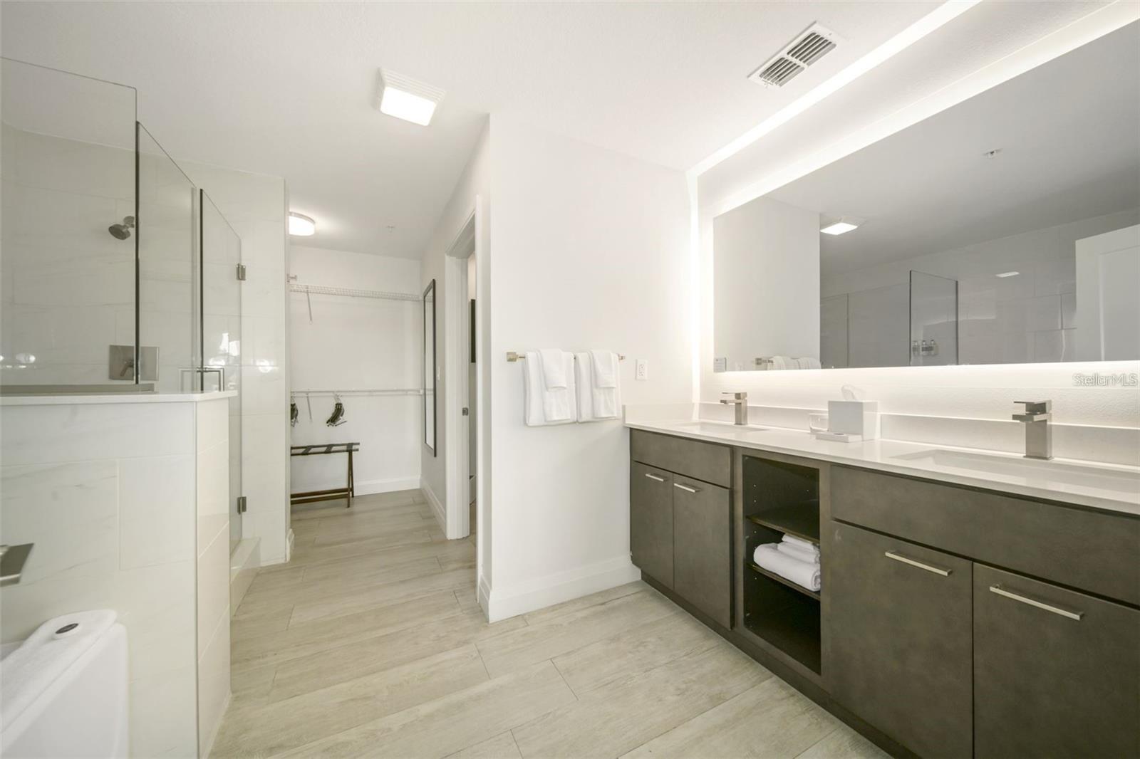 Condo - Hotel at 14501 GROVE RESORT AVE #3239, WINTER GARDEN, photo 11 of 29