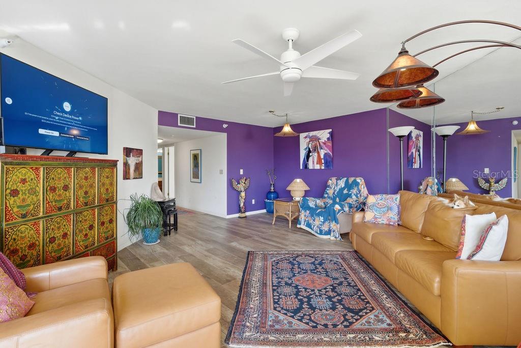 Condominium at 5940 PELICAN BAY PLZ S #203, GULFPORT, photo 20 of 51