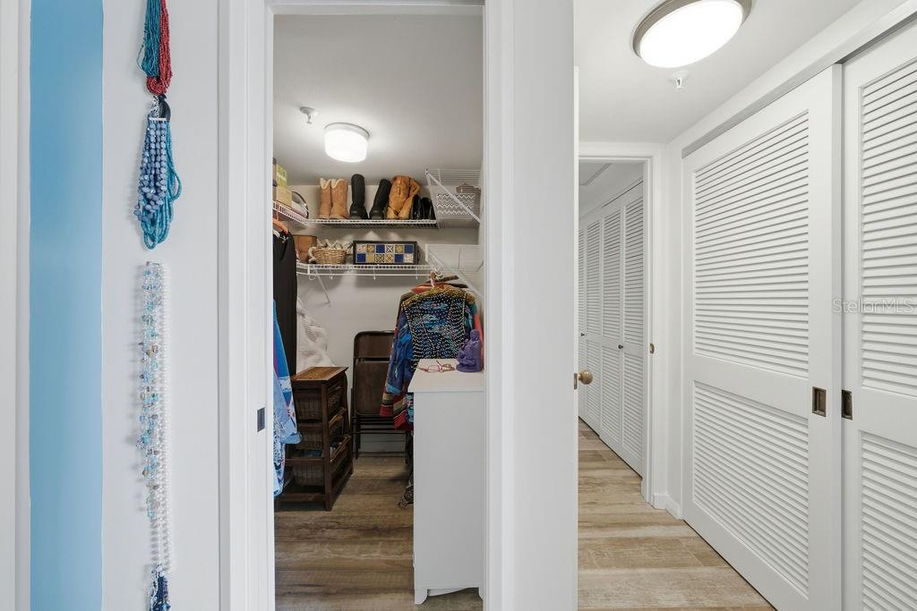 Condominium at 5940 PELICAN BAY PLZ S #203, GULFPORT, photo 32 of 51