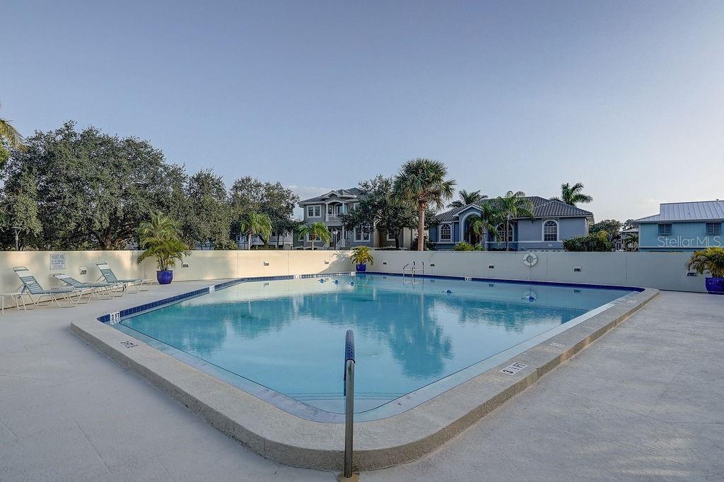 Condominium at 5940 PELICAN BAY PLZ S #203, GULFPORT, photo 38 of 51