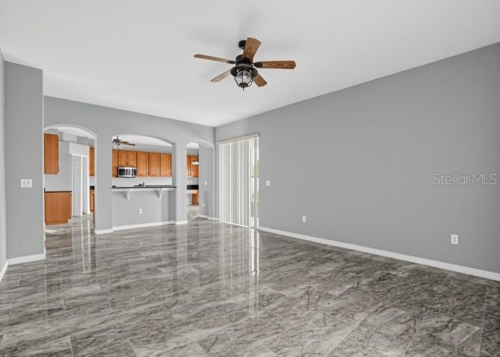 Single Family Residence at 116 SMOKEY HILL AVE, RUSKIN, photo 5 of 20