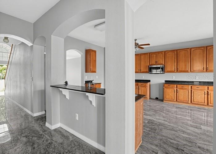 Single Family Residence at 116 SMOKEY HILL AVE, RUSKIN, photo 7 of 20