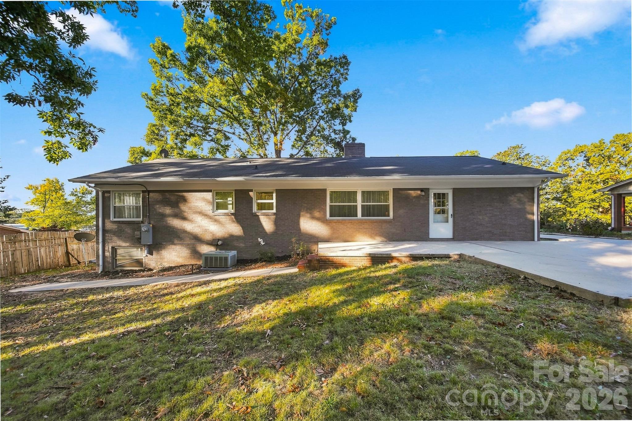 Single Family Residence at 841 7th Street SE, Hickory, photo 35 of 48